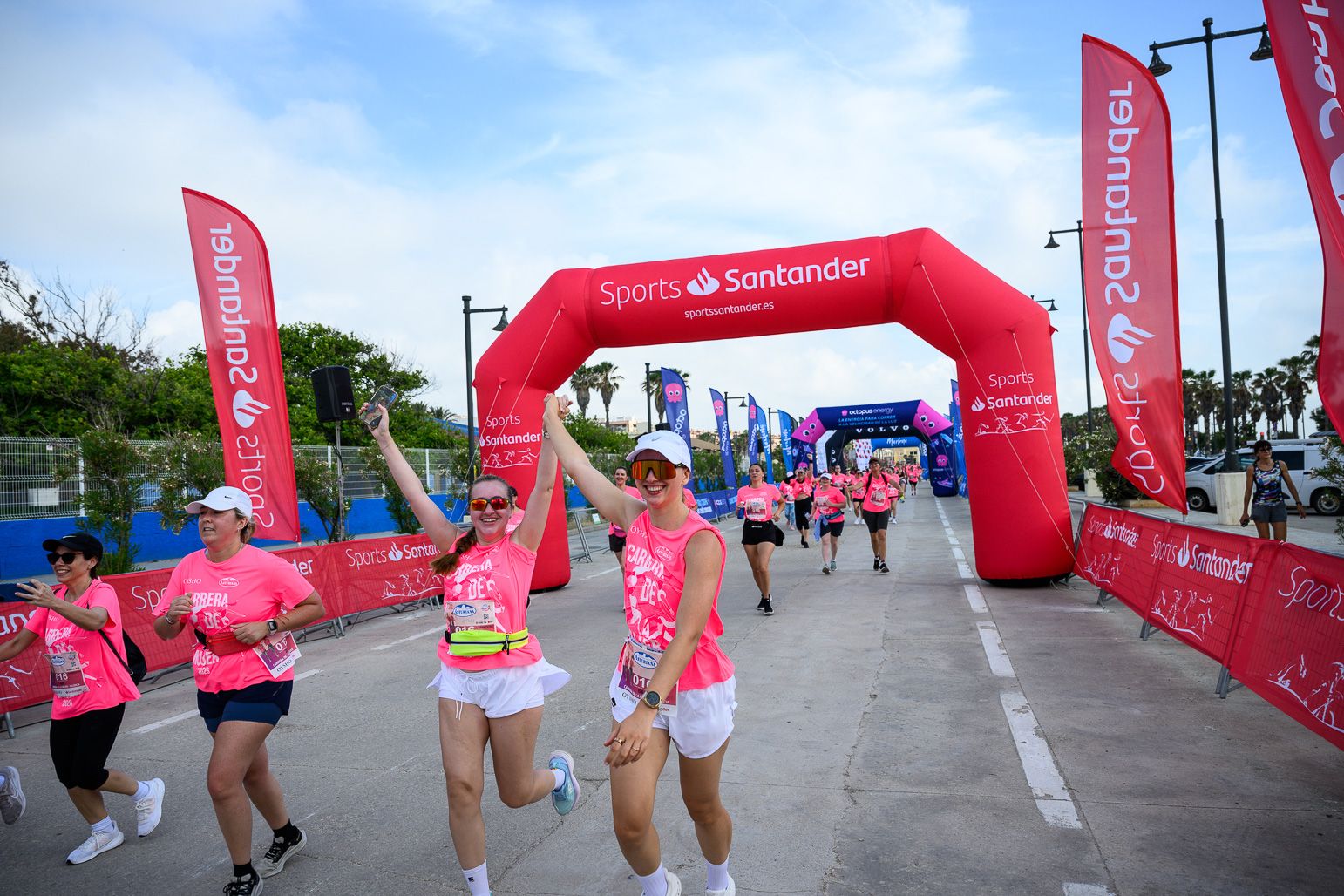 Más fotos de la Carrera de la Mujer de Valencia 2026. 85759