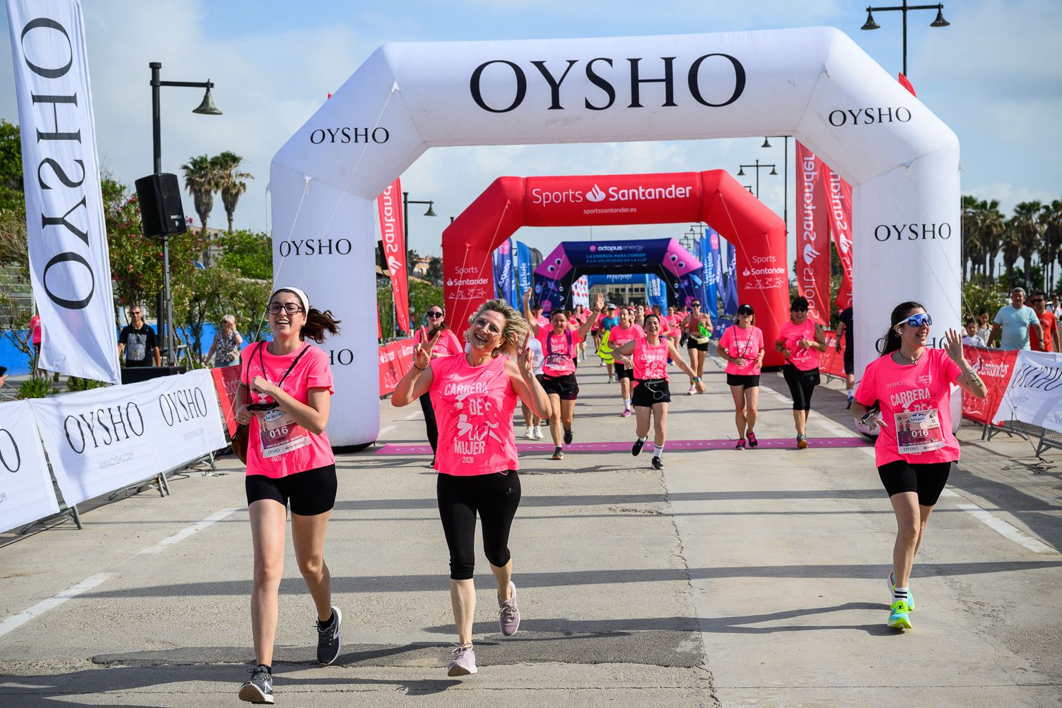 Más fotos de la Carrera de la Mujer de Valencia 2026. 85777