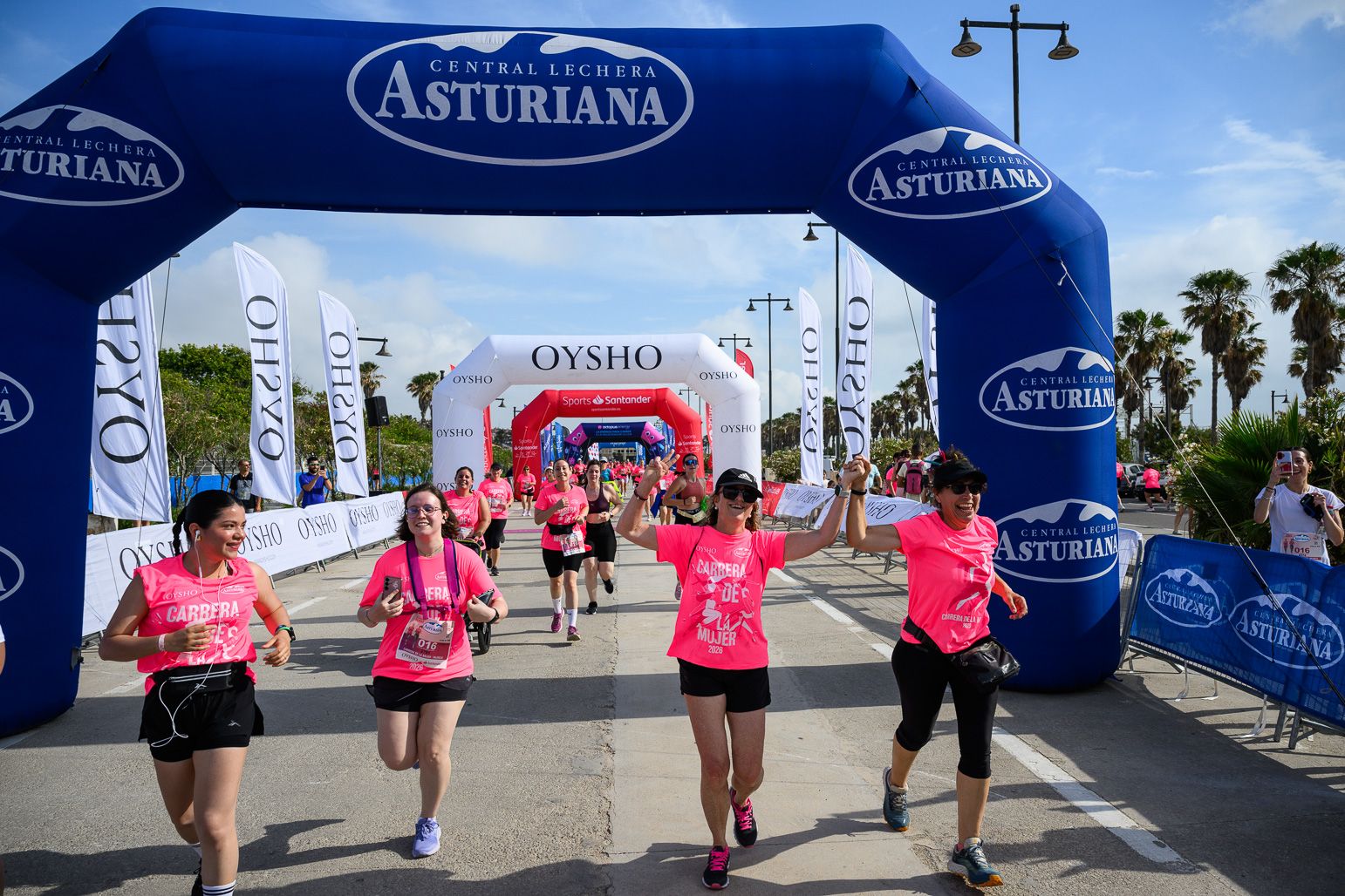 Más fotos de la Carrera de la Mujer de Valencia 2026. 85778