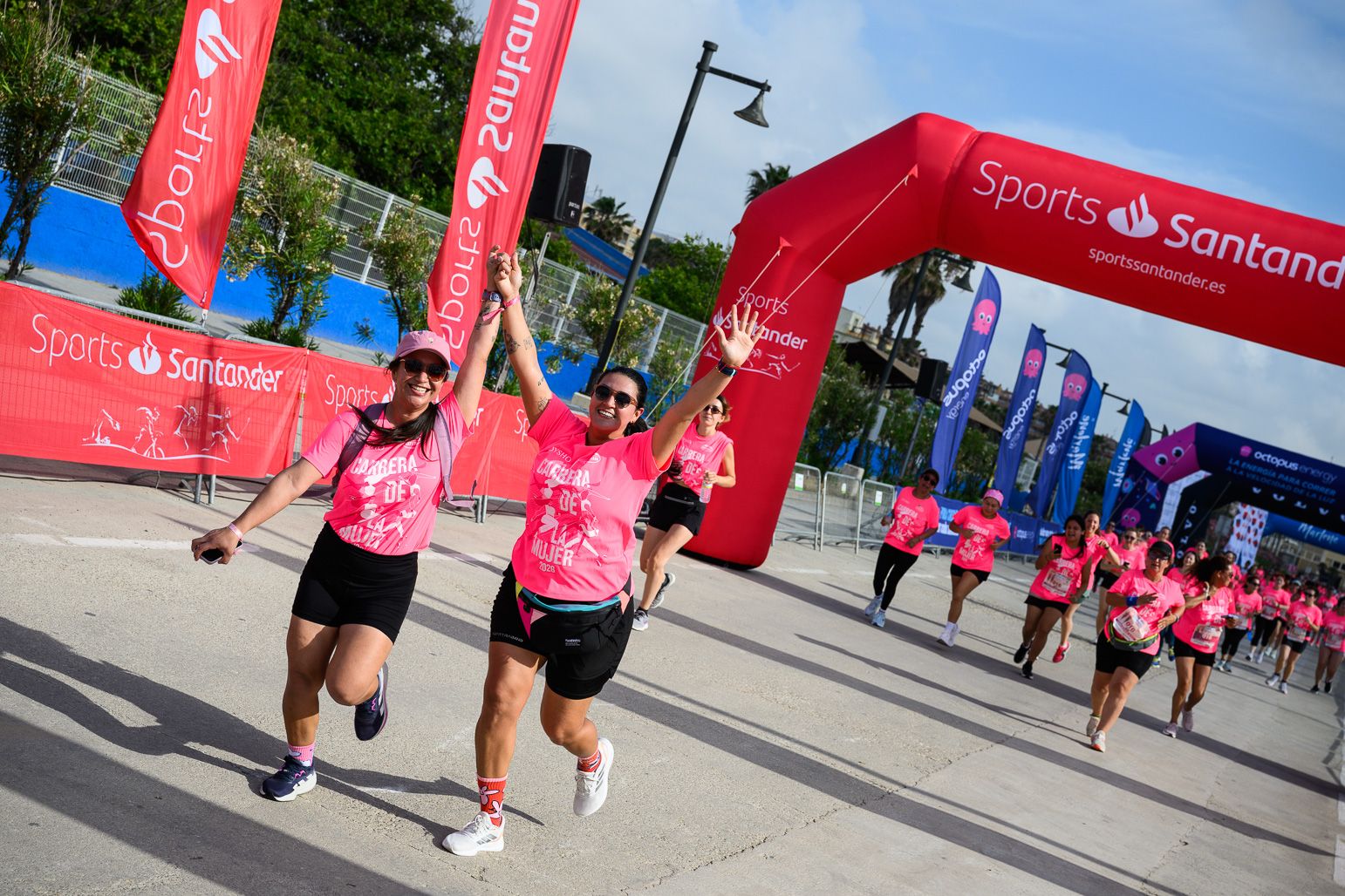 Más fotos de la Carrera de la Mujer de Valencia 2026. 85787