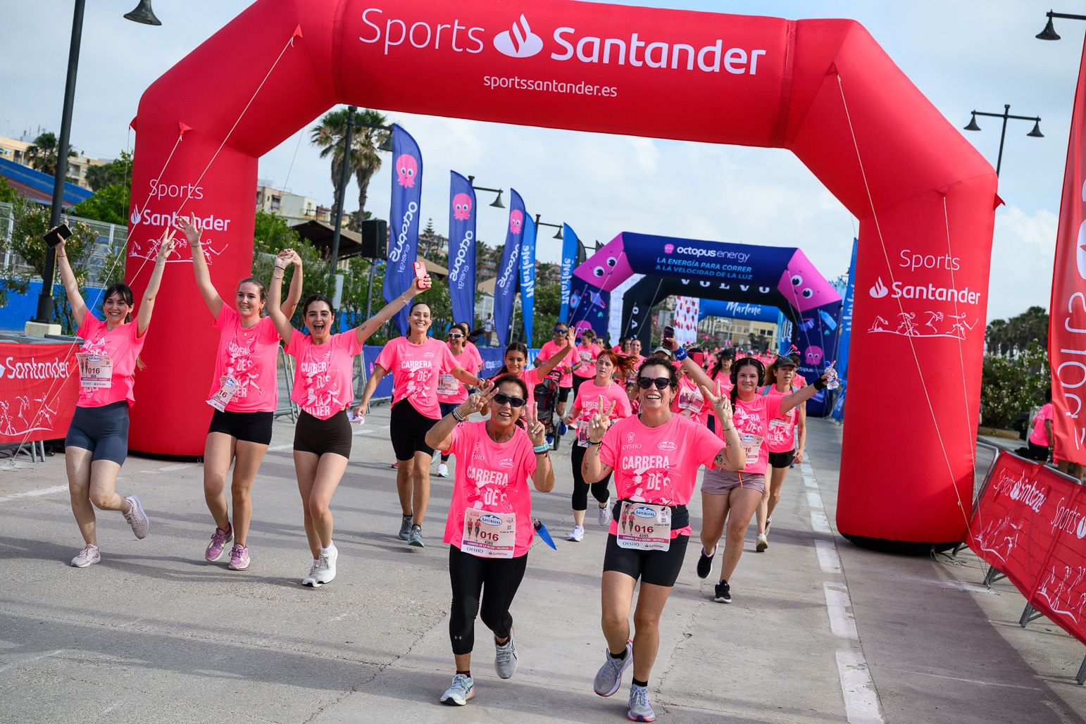 Más fotos de la Carrera de la Mujer de Valencia 2026. 85789