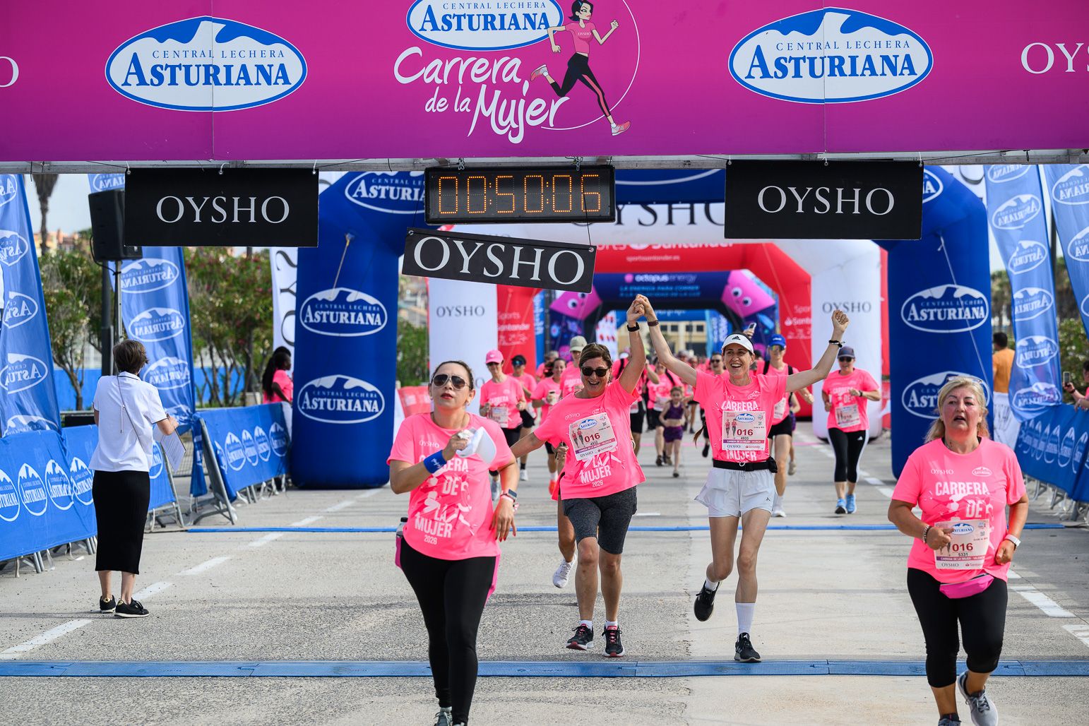 Más fotos de la Carrera de la Mujer de Valencia 2026. 85811