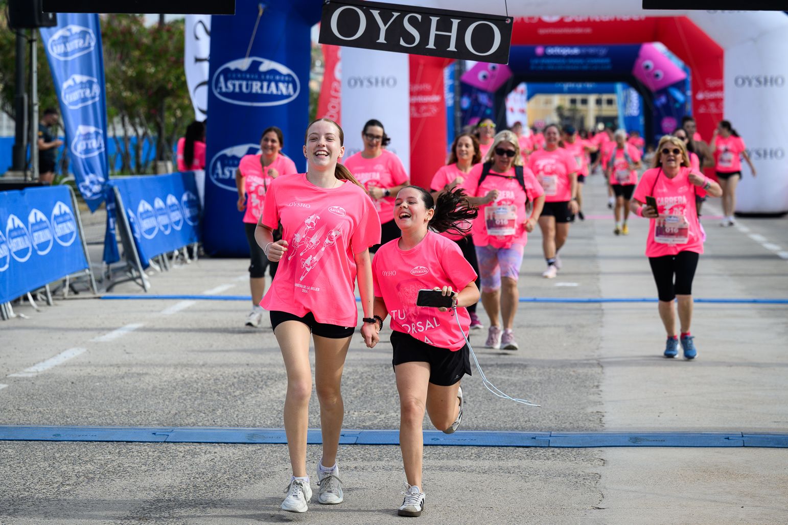 Más fotos de la Carrera de la Mujer de Valencia 2026. 85819