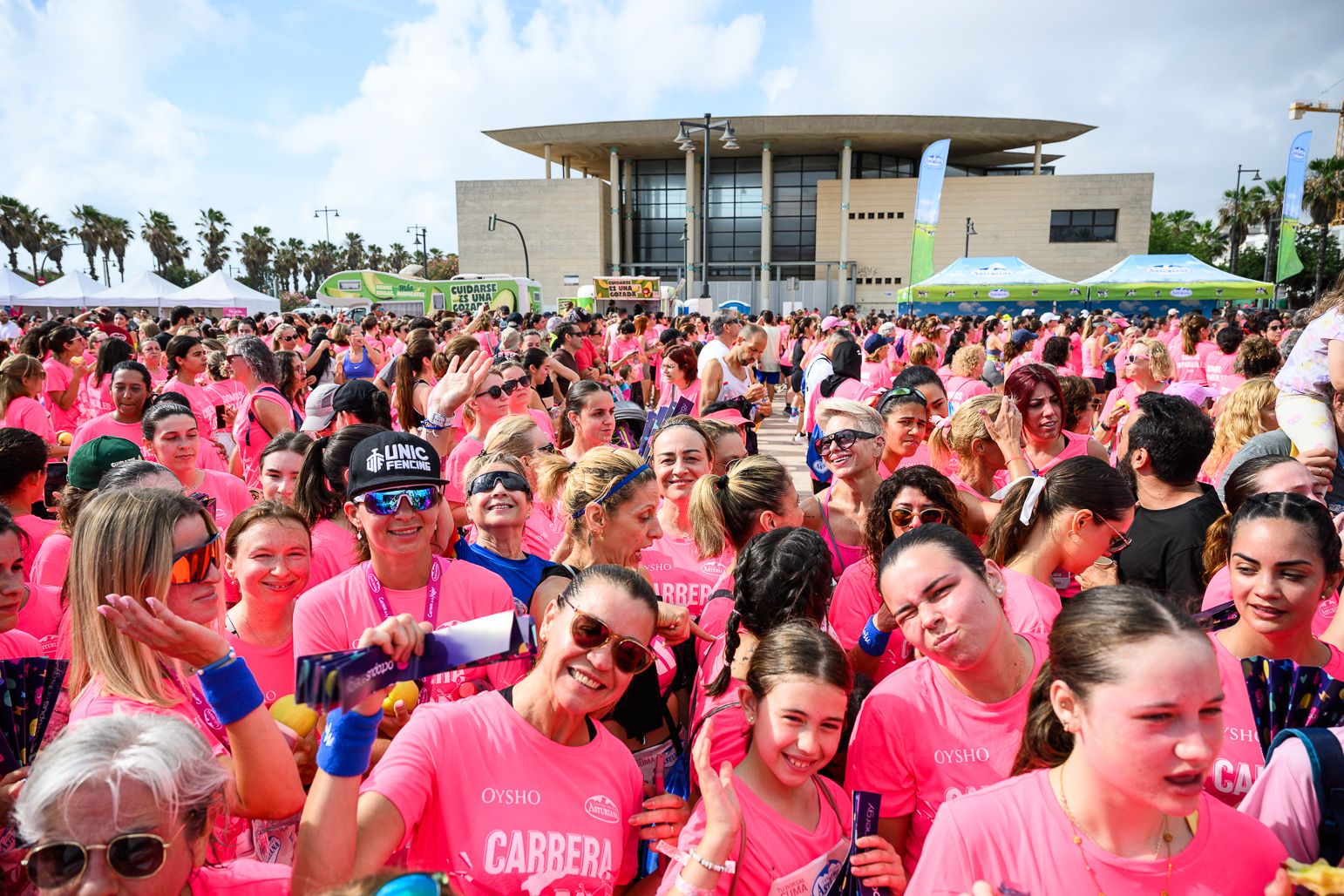 Más fotos de la Carrera de la Mujer de Valencia 2026. 85884