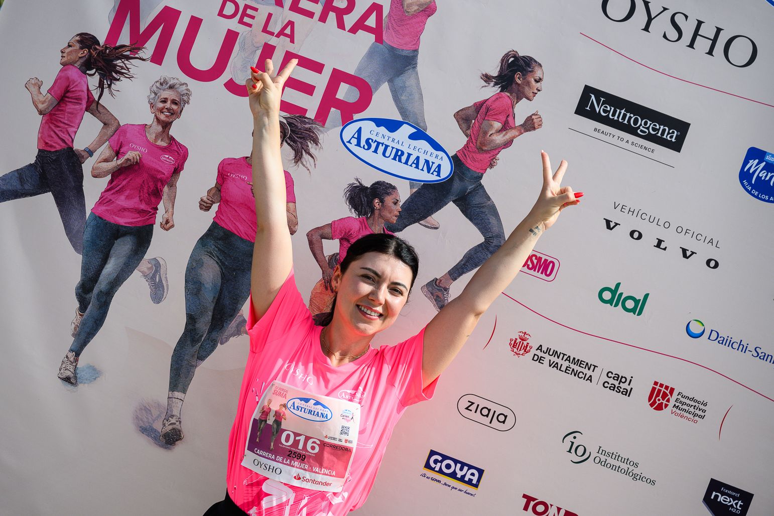 Más fotos de la Carrera de la Mujer de Valencia 2026. 85952