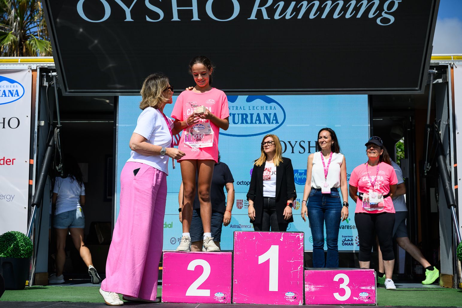 Más fotos de la Carrera de la Mujer de Valencia 2026. 85994