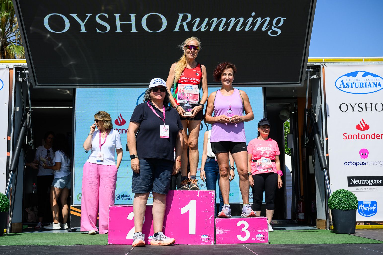 Más fotos de la Carrera de la Mujer de Valencia 2026. 86010