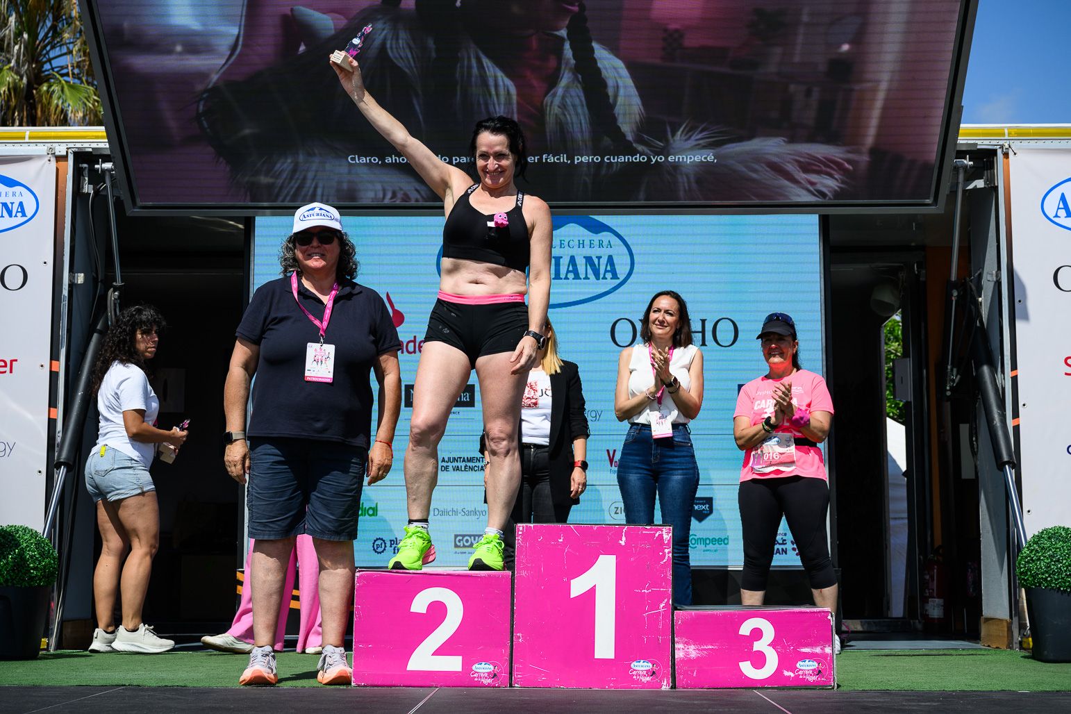 Más fotos de la Carrera de la Mujer de Valencia 2026. 86028
