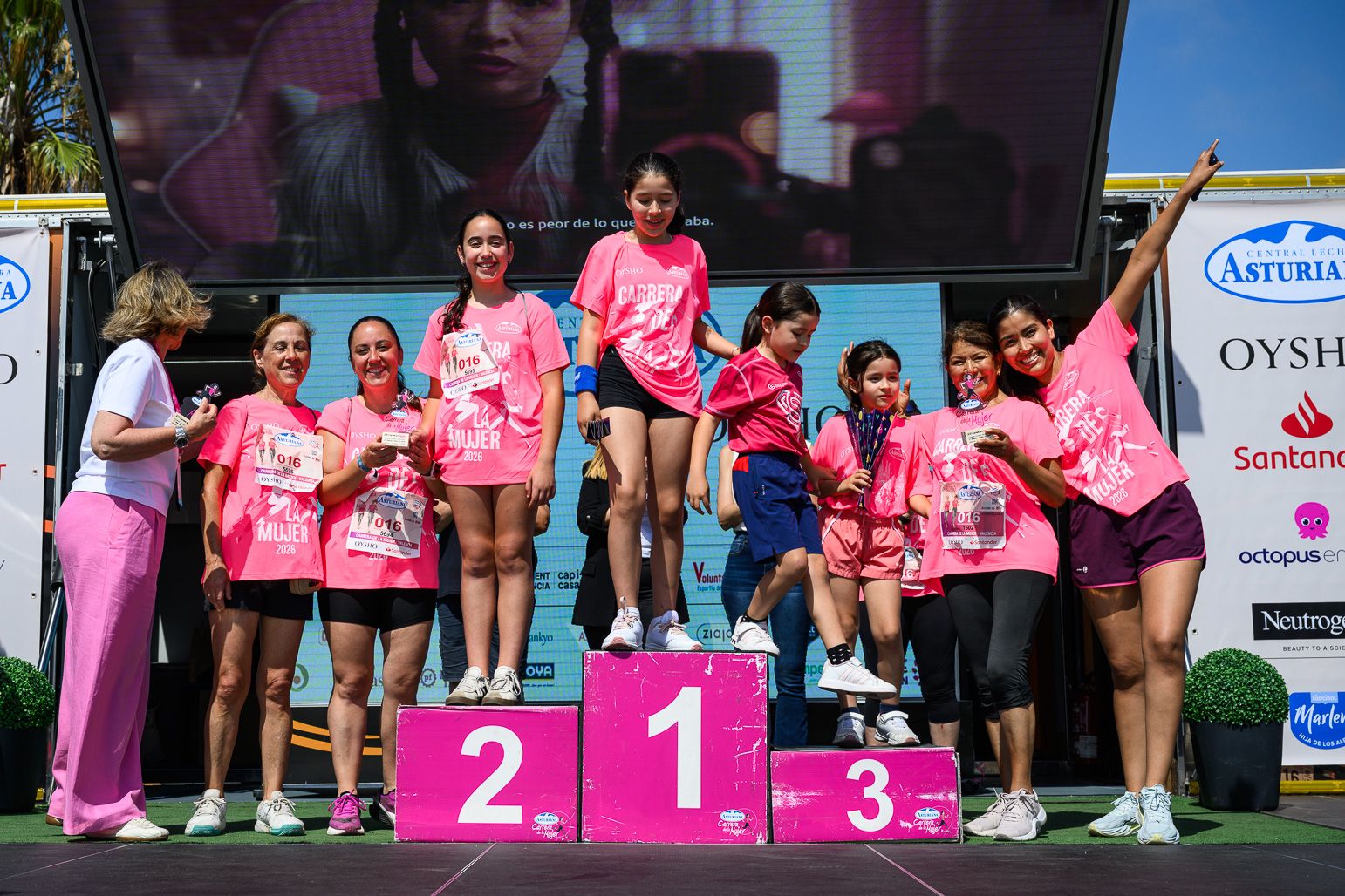 Más fotos de la Carrera de la Mujer de Valencia 2026. 86045