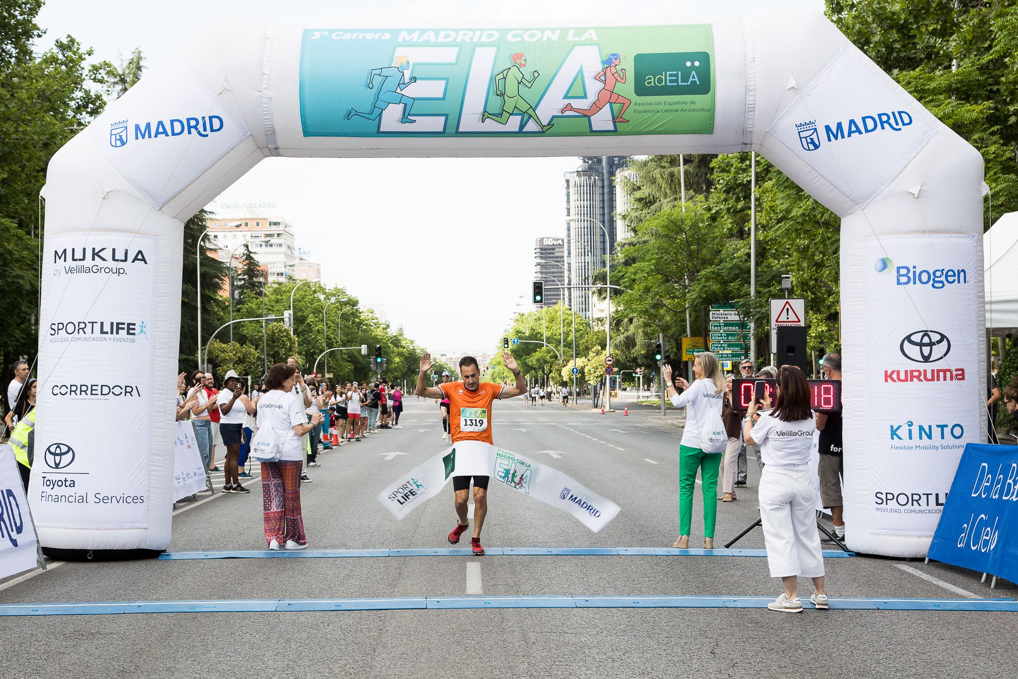 Fotos de la llegada a meta de la III Carrera Madrid con la ELA. LateMiLente 4