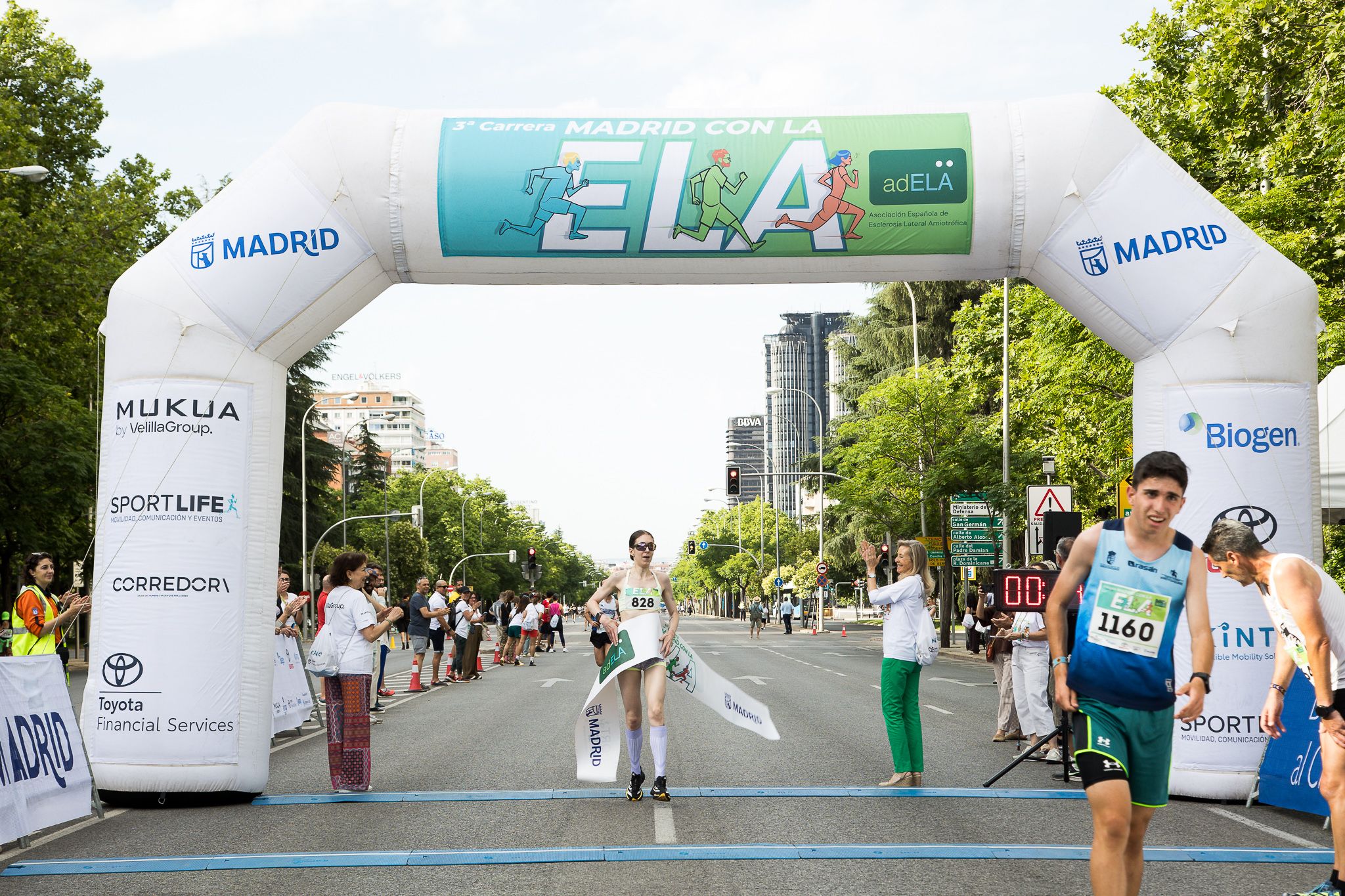 Fotos de la llegada a meta de la III Carrera Madrid con la ELA. LateMiLente 22
