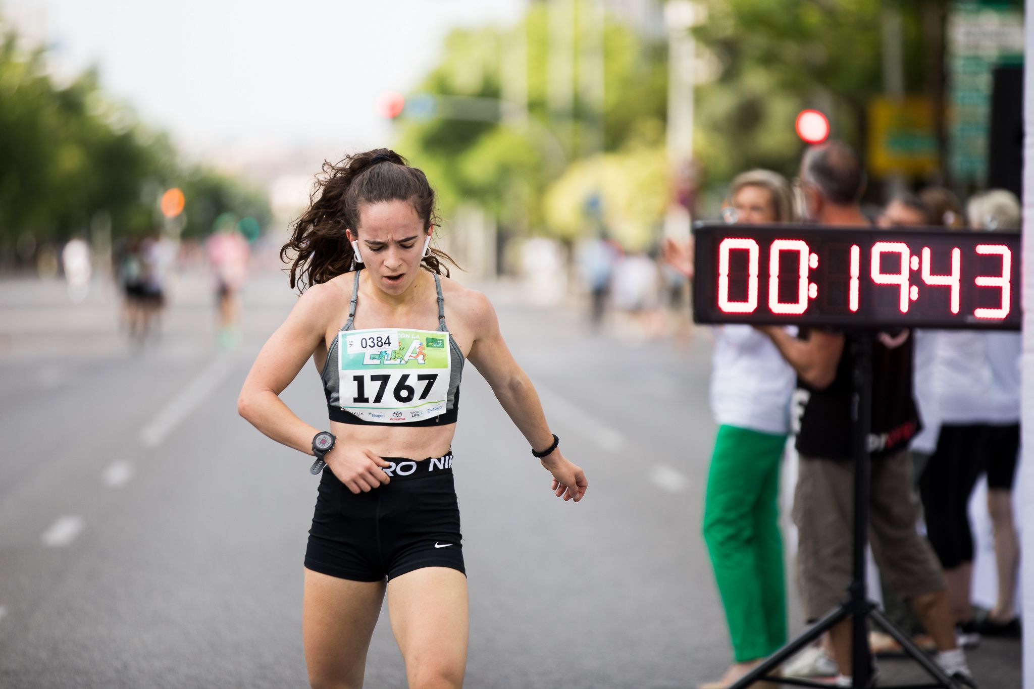 Fotos de la llegada a meta de la III Carrera Madrid con la ELA. LateMiLente 27