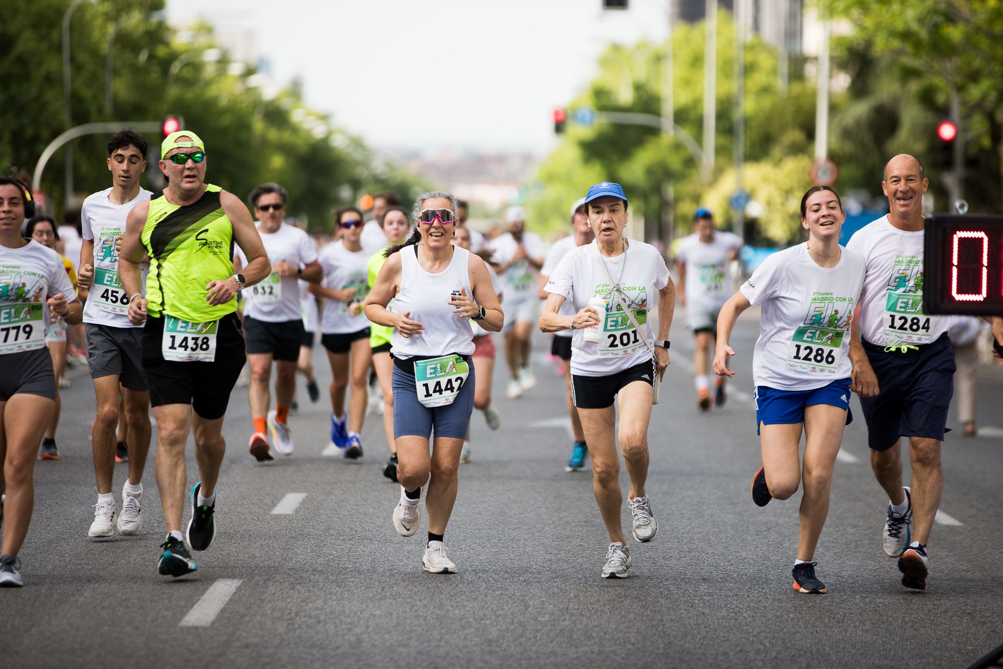 Fotos de la llegada a meta de la III Carrera Madrid con la ELA. LateMiLente 180