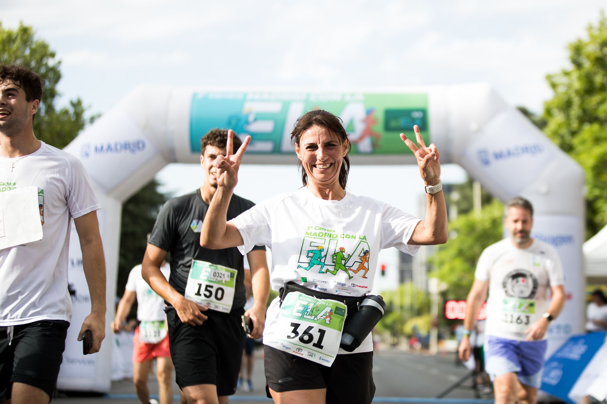 Fotos de la llegada a meta de la III Carrera Madrid con la ELA. LateMiLente 96