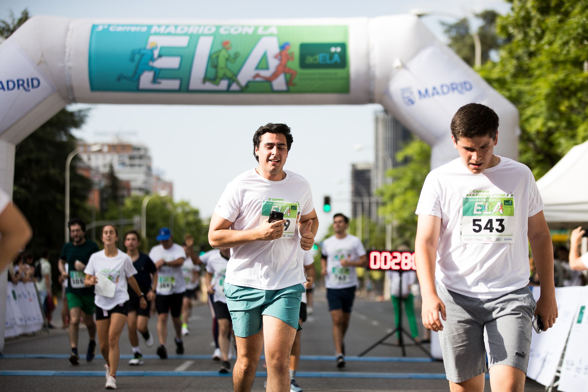 Fotos de la llegada a meta de la III Carrera Madrid con la ELA. LateMiLente 121