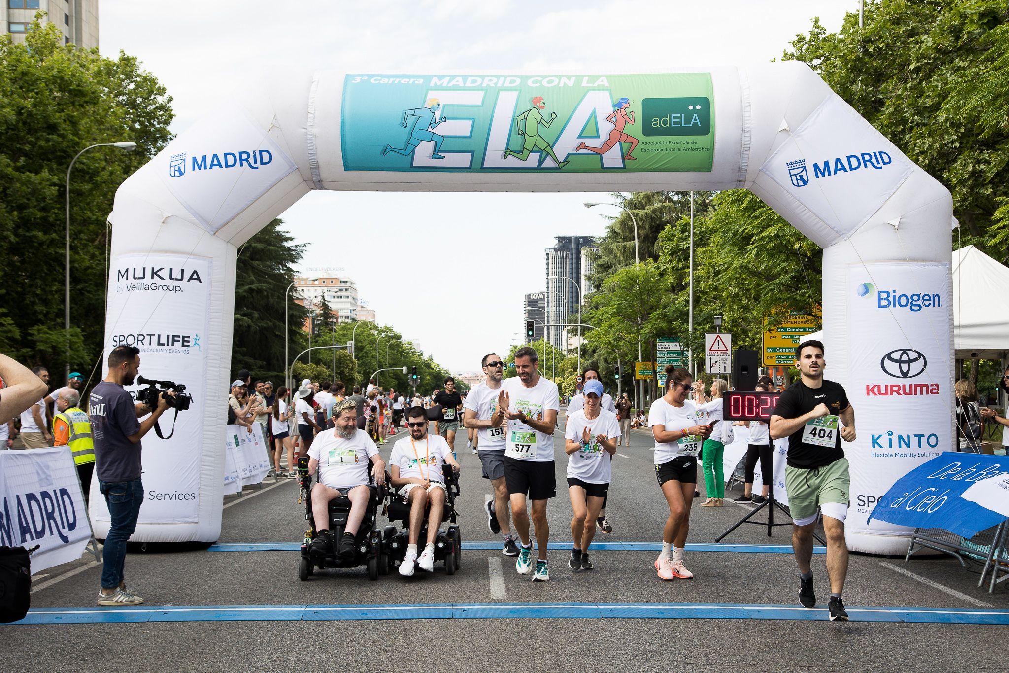 Fotos de la llegada a meta de la III Carrera Madrid con la ELA. LateMiLente 146