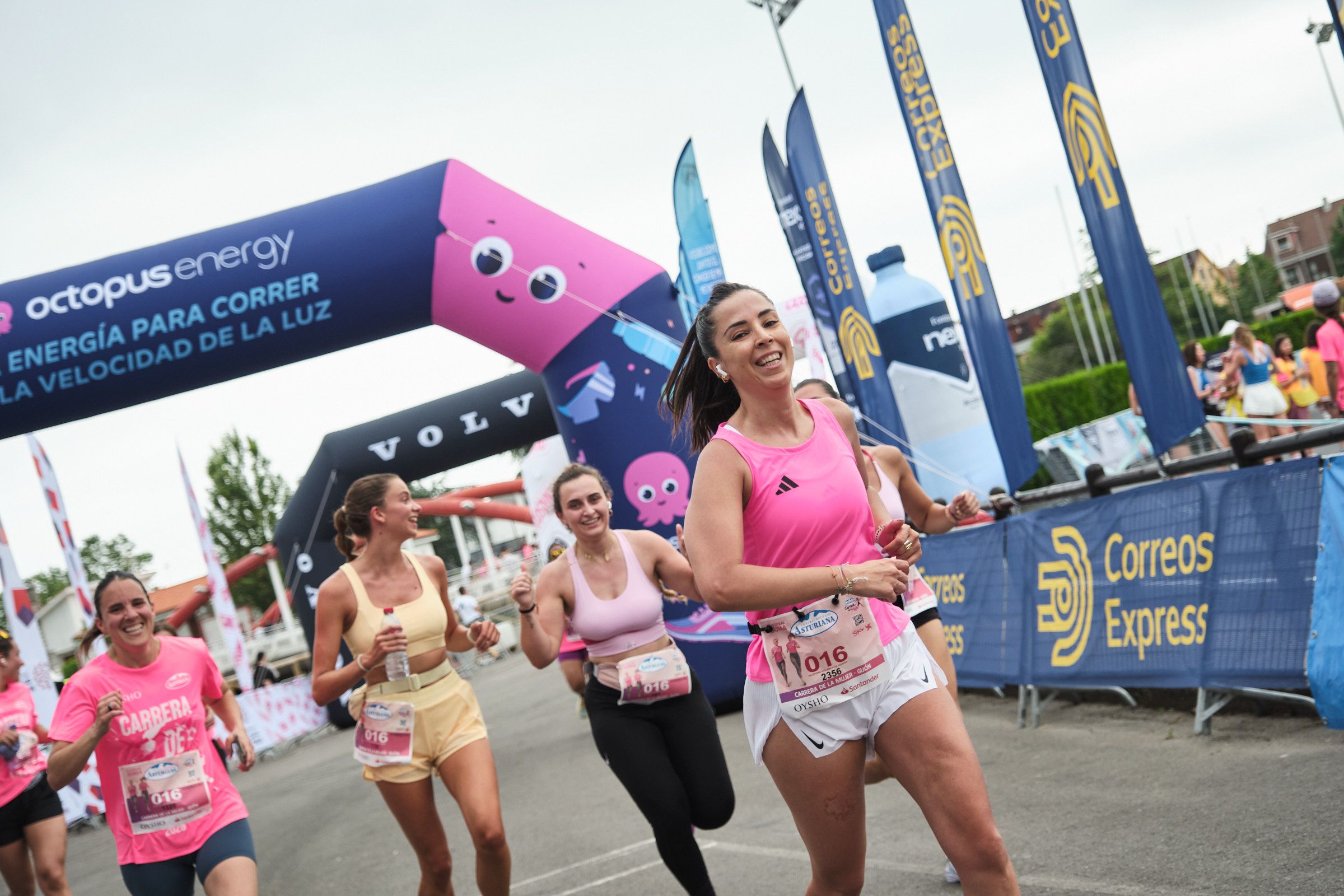 Las mejores fotos de la Carrera de la Mujer de Gijón 2026. 074 YMHR3907
