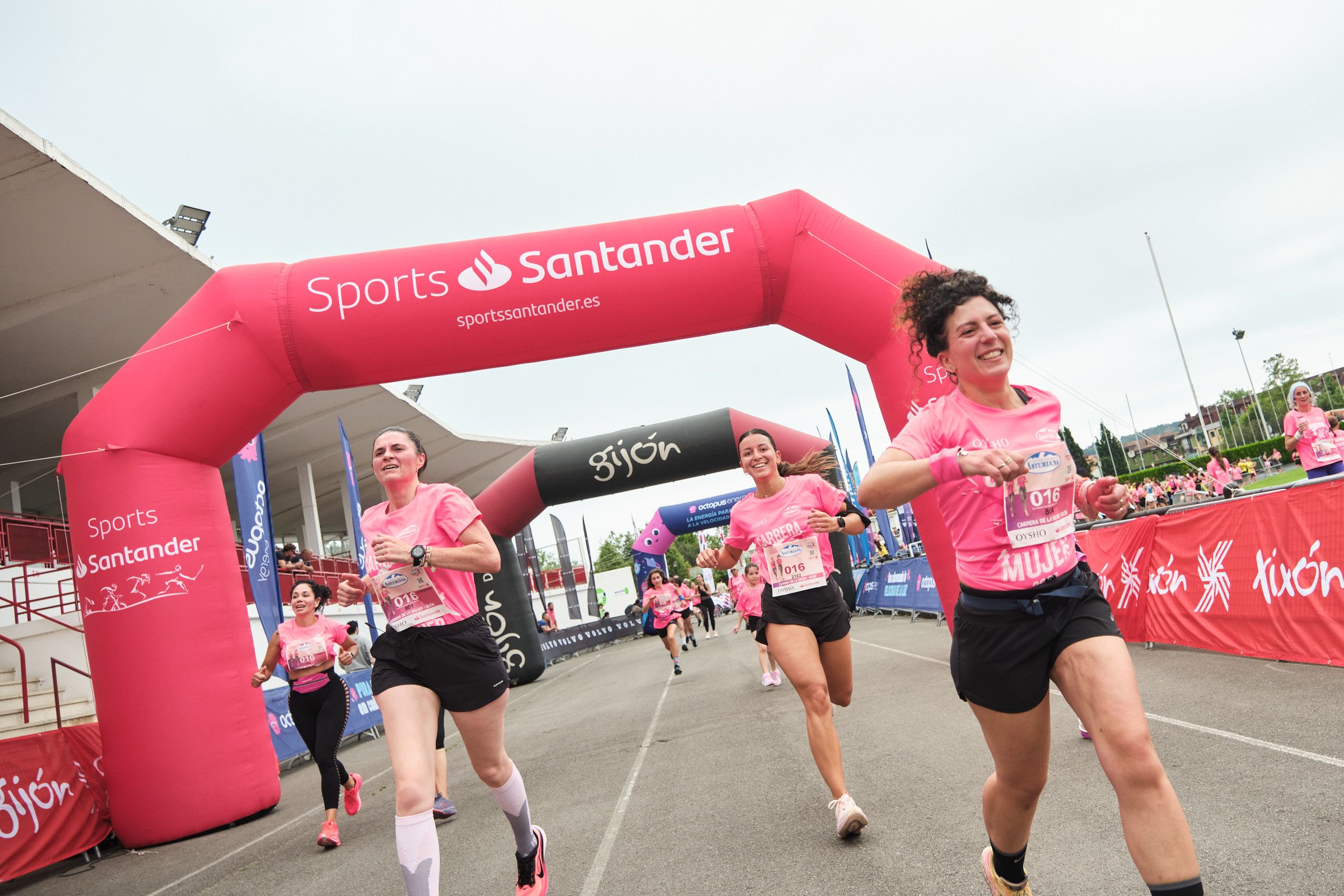 Las mejores fotos de la Carrera de la Mujer de Gijón 2026. 091 YMHR4042