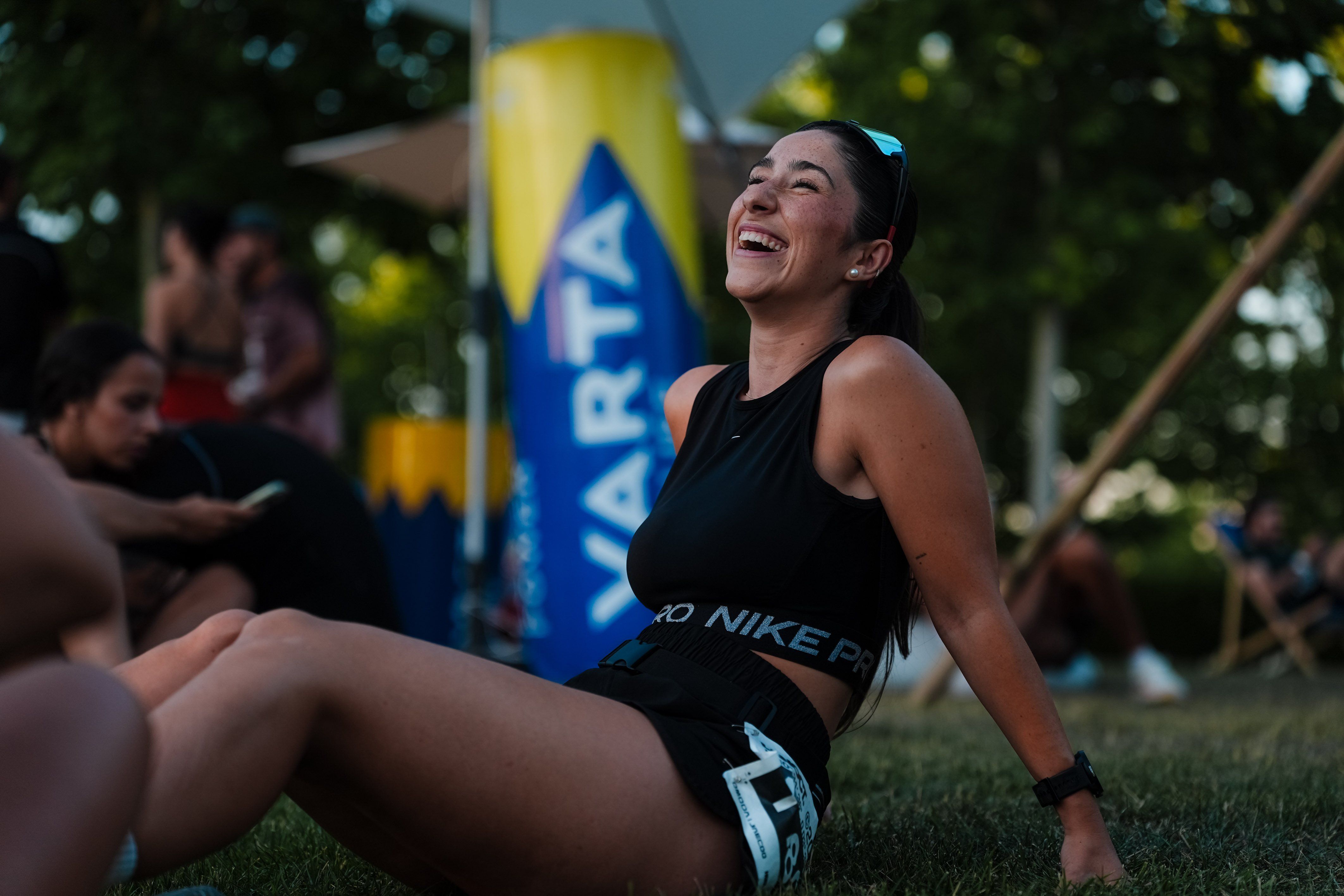 Las mejores fotos de La Nocturna de OMODA & JAECOO, VARTA Y HOKA. 260627 211806sm00866