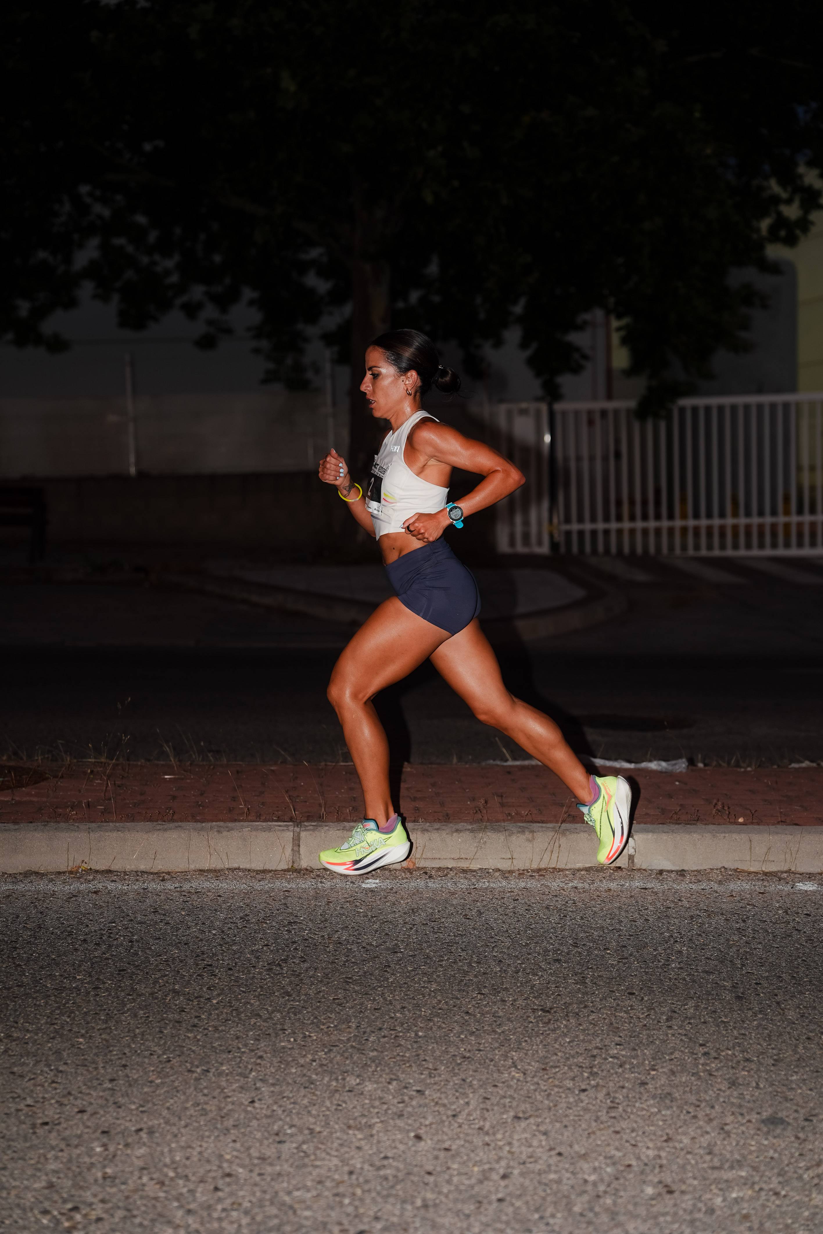 Las mejores fotos de La Nocturna de OMODA & JAECOO, VARTA Y HOKA. 260627 220607sm01357