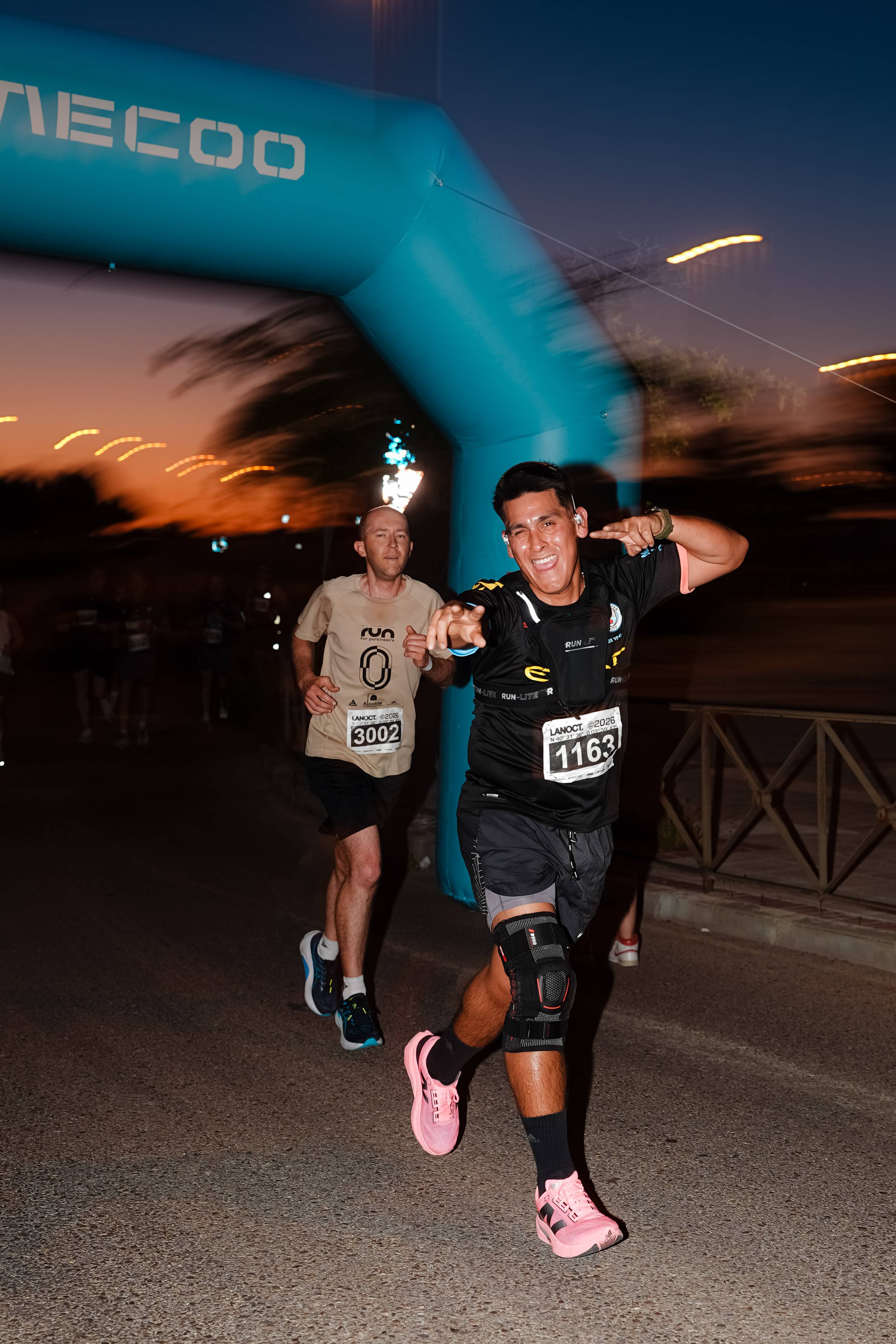 Las mejores fotos de La Nocturna de OMODA & JAECOO, VARTA Y HOKA. 260627 222017sm01633