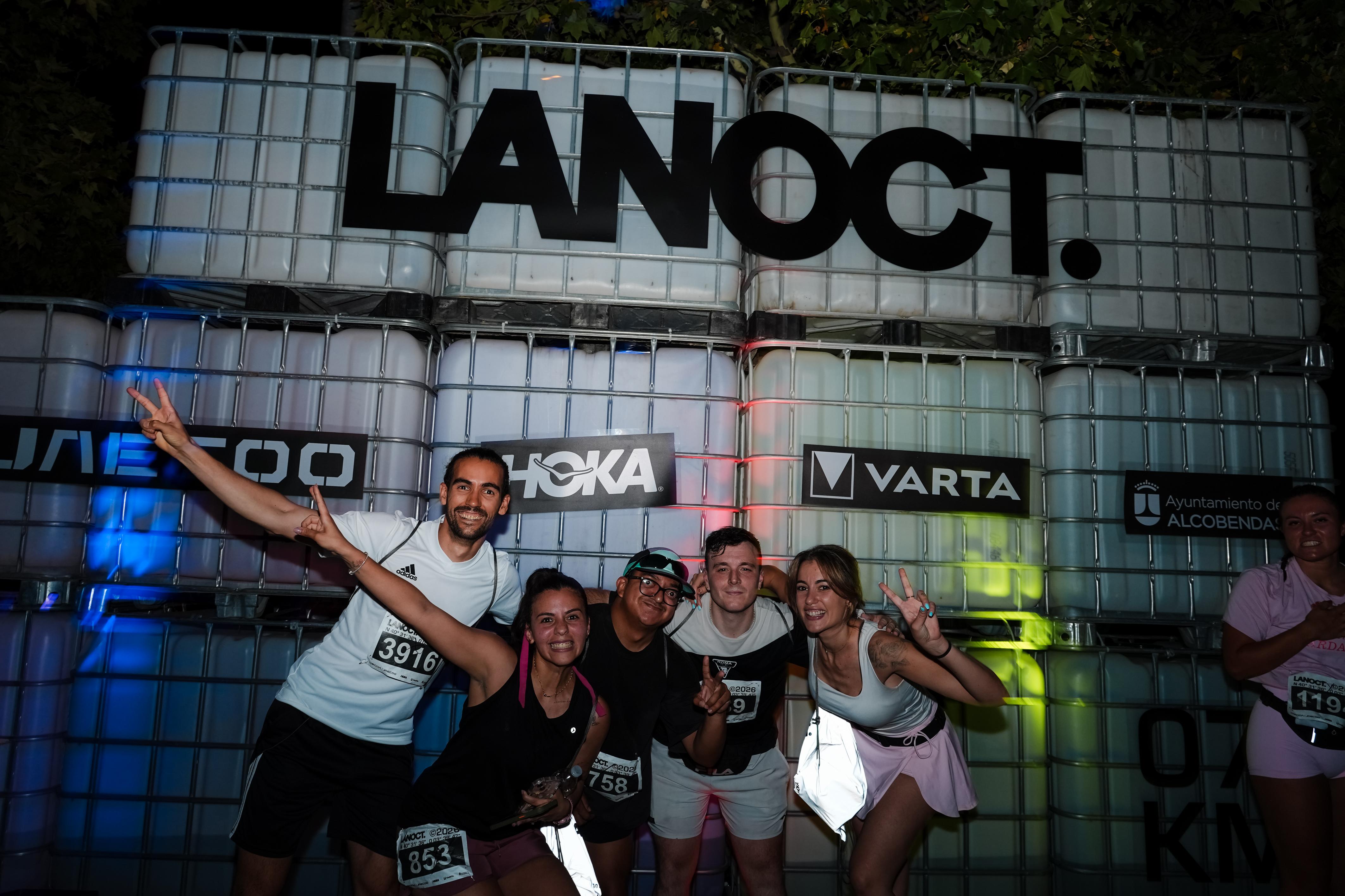 Las mejores fotos de La Nocturna de OMODA & JAECOO, VARTA Y HOKA. 260627 230447sm09939