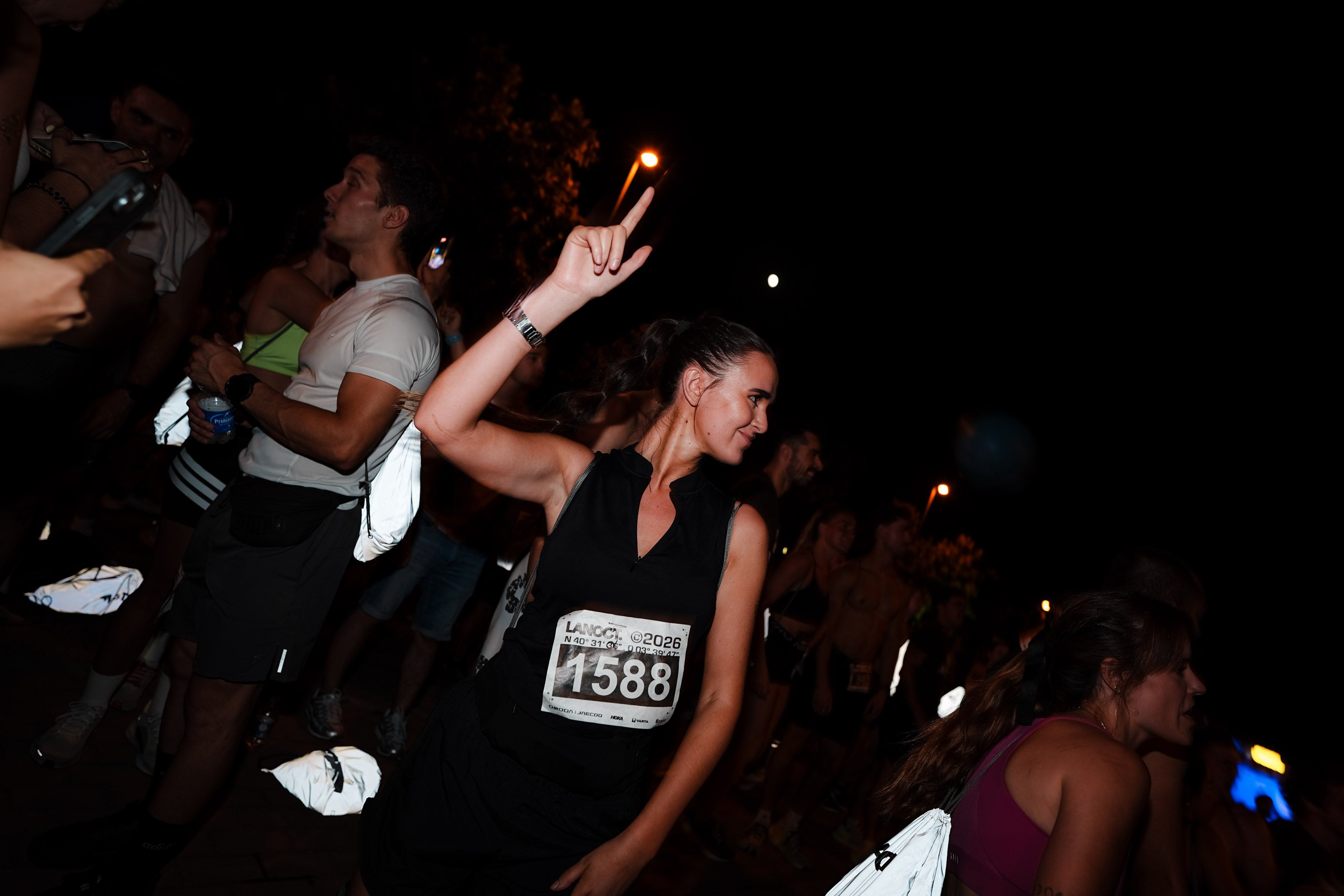 Las mejores fotos de La Nocturna de OMODA & JAECOO, VARTA Y HOKA. 260627 234135sm02377