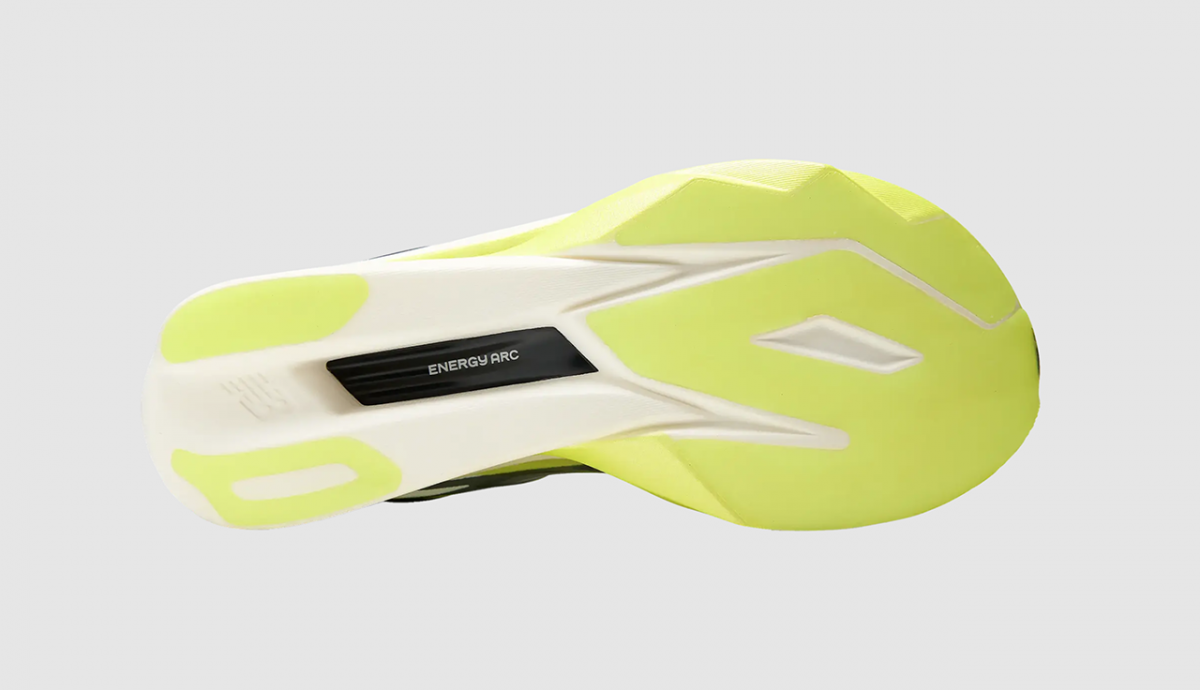 suela New Balance FuelCell SuperComp Elite v6