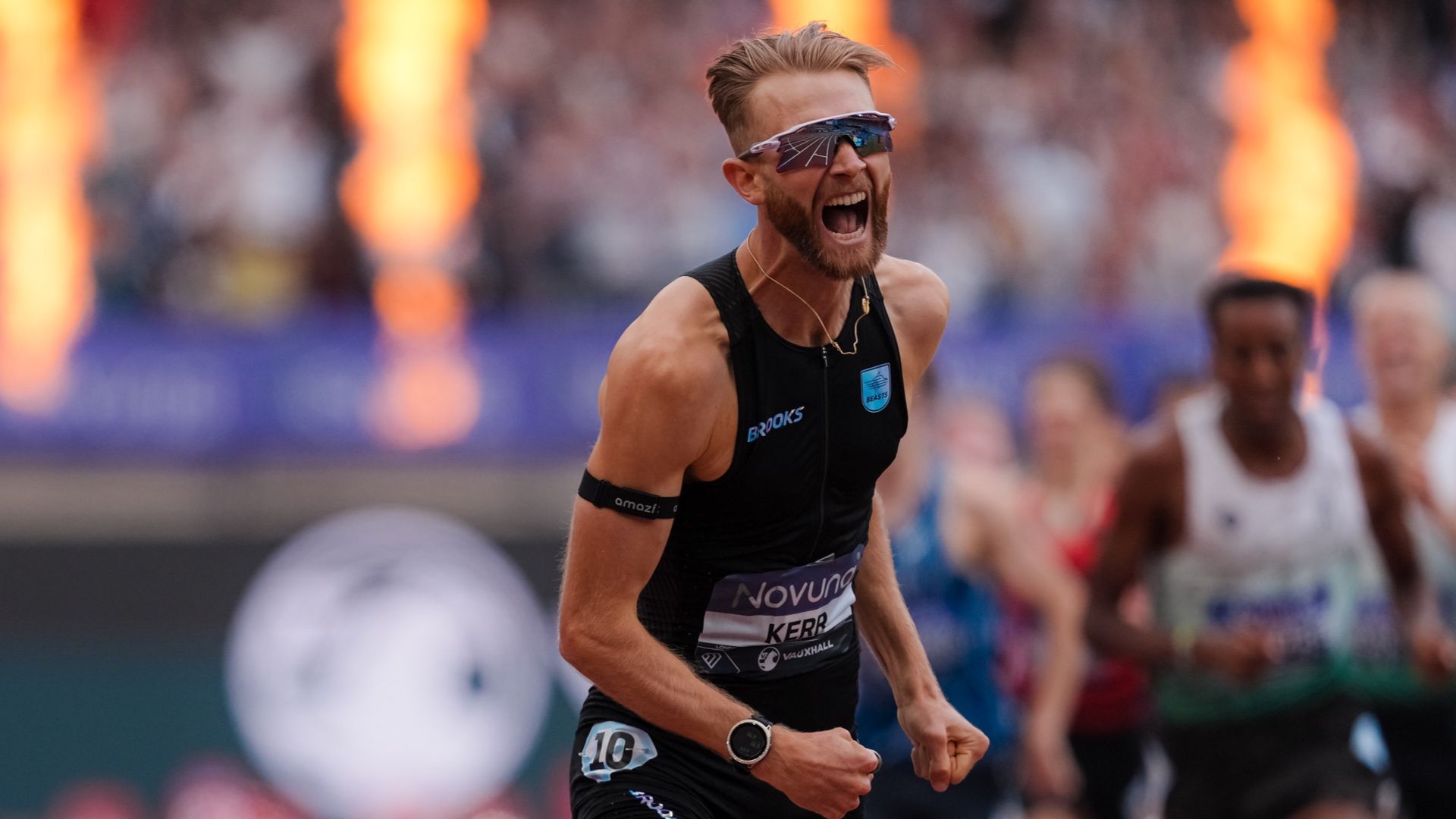Josh Kerr tras batir el récord del mundo de milla en Londres. SPORTMEDIA.