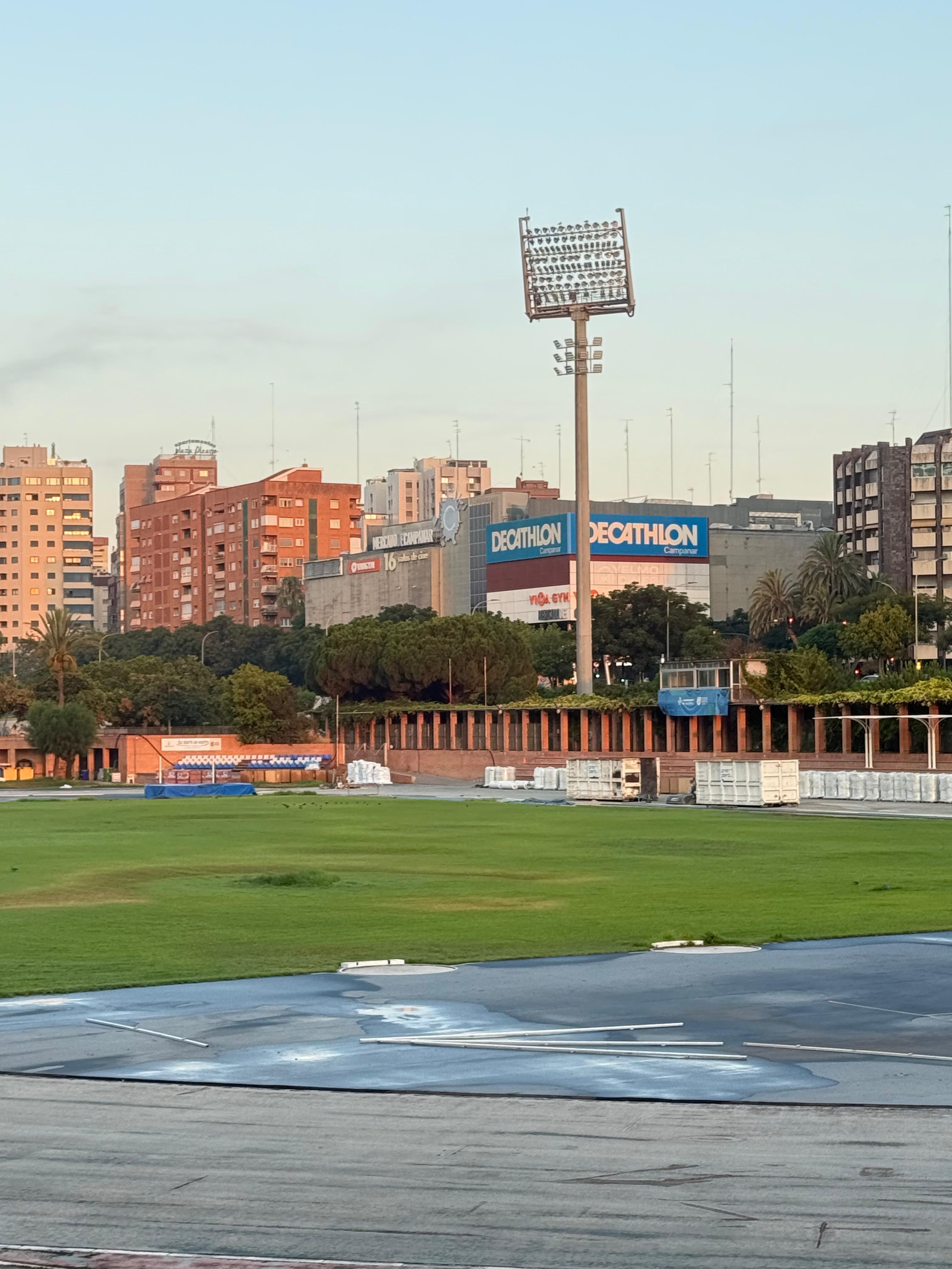 Así avanzan las obras en el Estadio del Turia de Valencia.  05 12