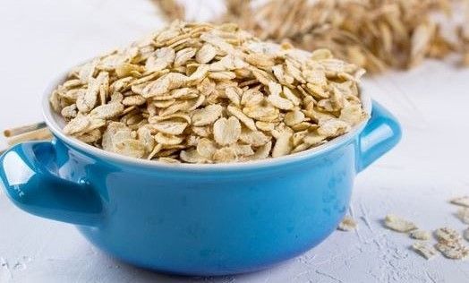 El momento que debes evitar para tomar la avena si eres deportista