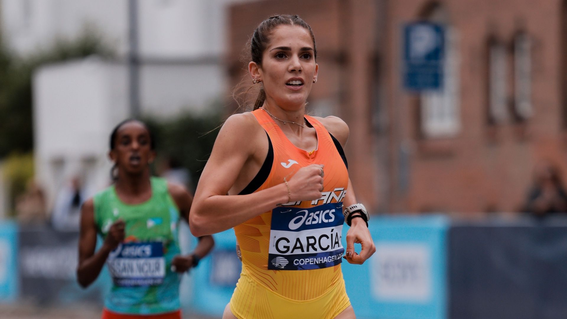 Marta García bate el récord de España de 5K y termina sexta en el Mundial. SPORTMEDIA.