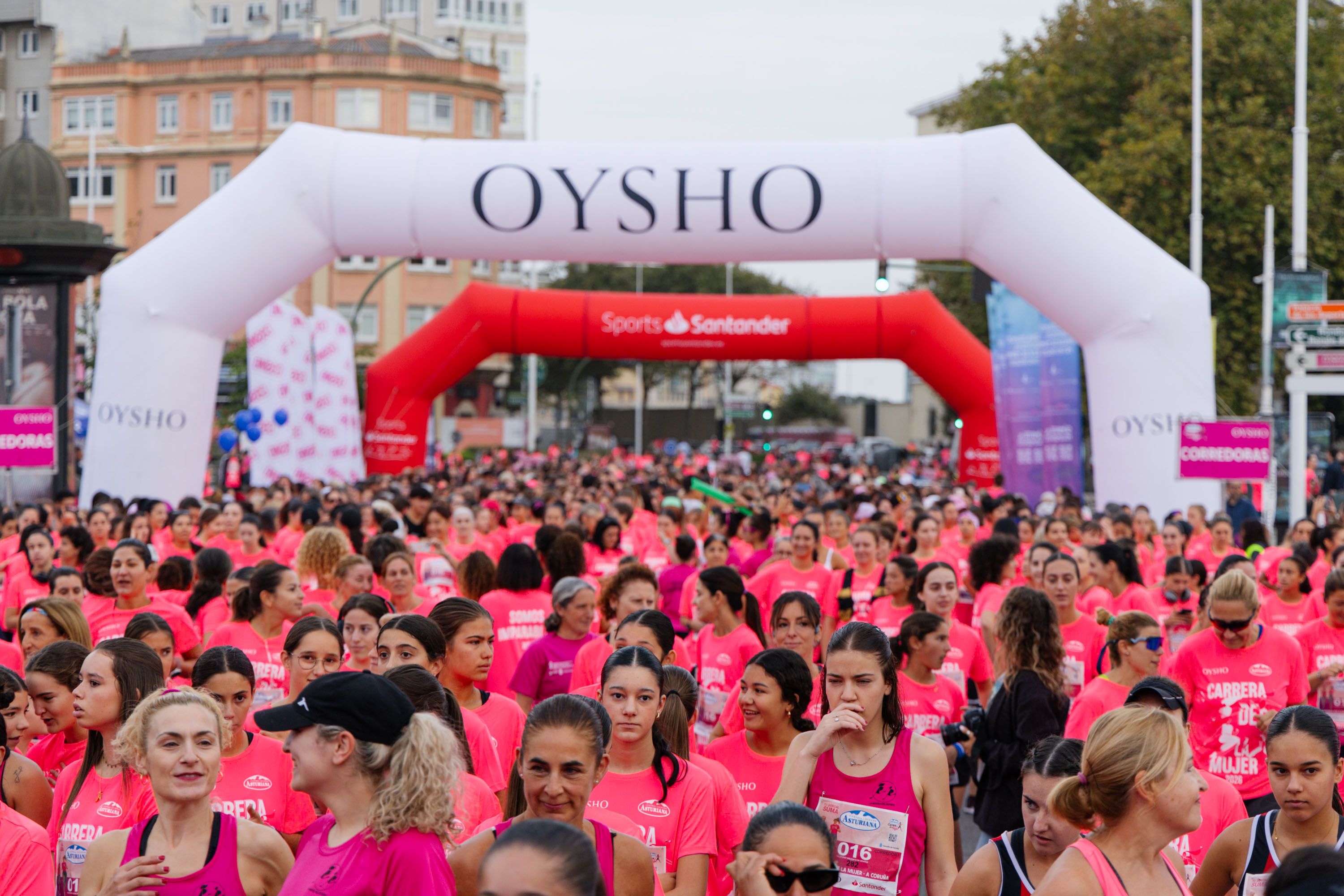 Las mejores fotos de la Carrera de la Mujer Central Lechera Asturiana de A Coruña. 13