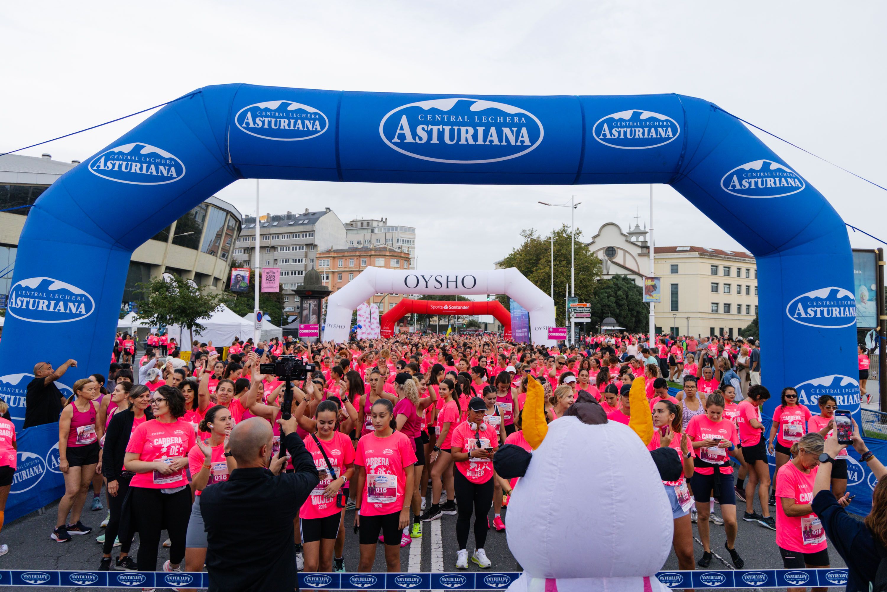 Las mejores fotos de la Carrera de la Mujer Central Lechera Asturiana de A Coruña. 15