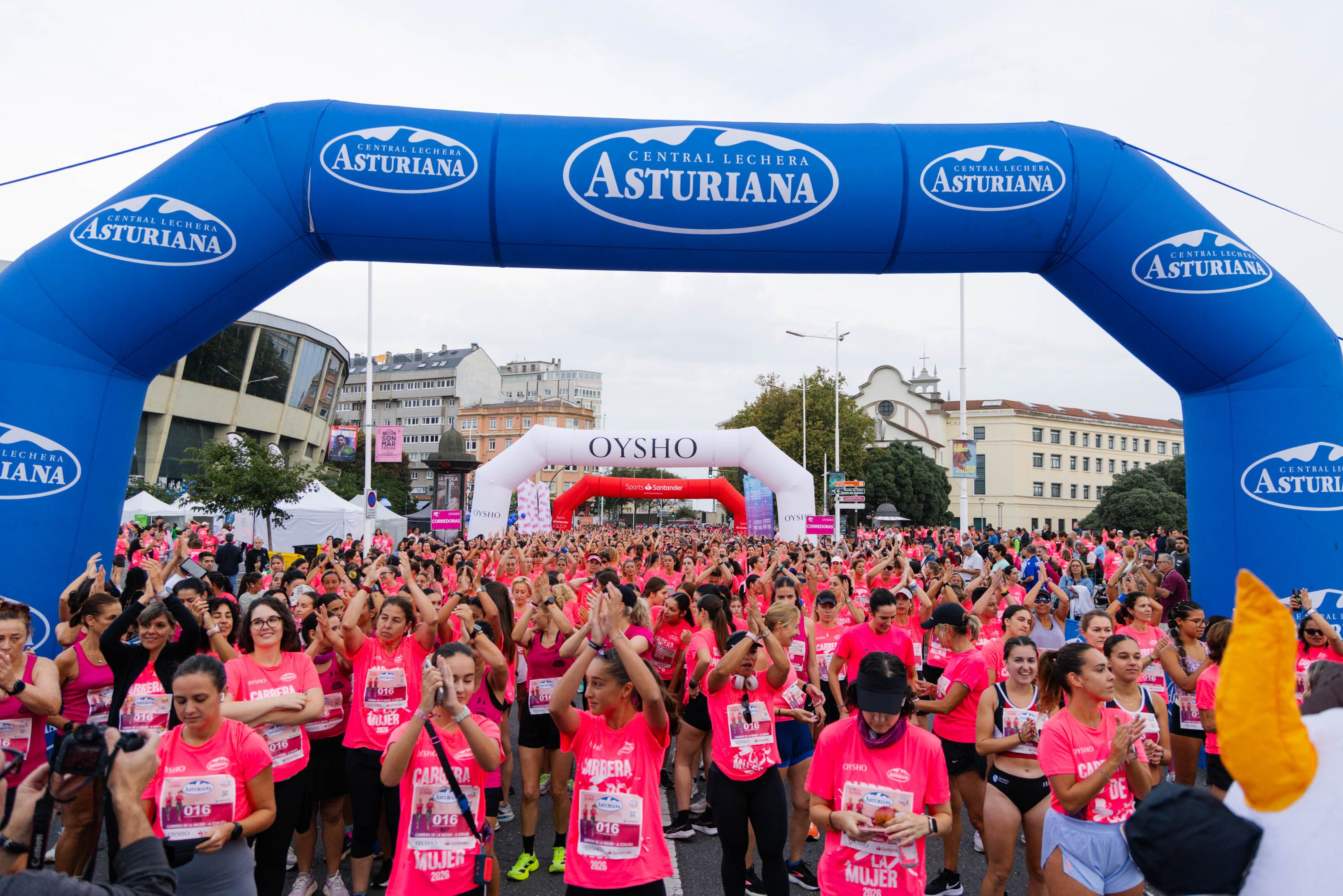 Las mejores fotos de la Carrera de la Mujer Central Lechera Asturiana de A Coruña. 25