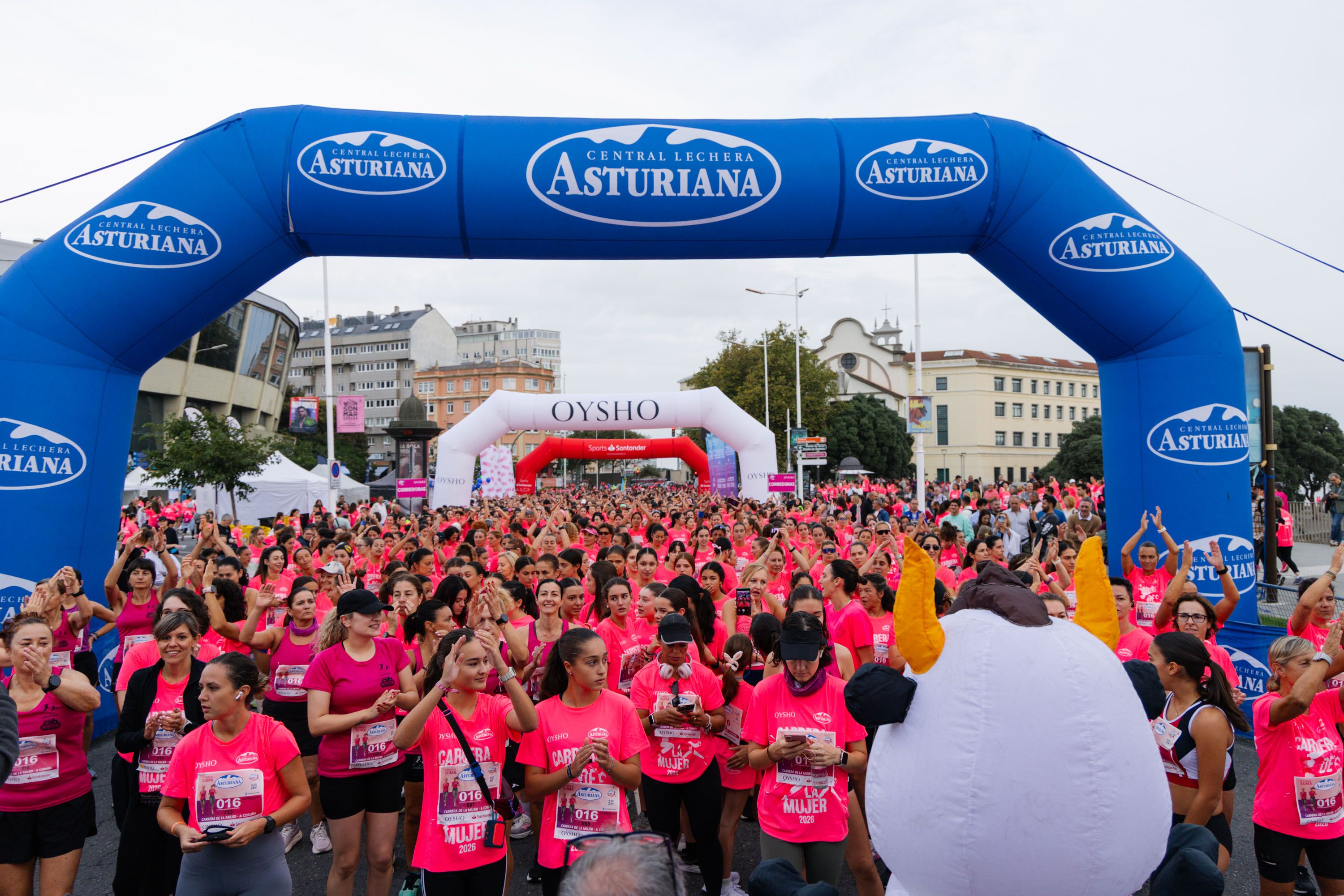 Las mejores fotos de la Carrera de la Mujer Central Lechera Asturiana de A Coruña. 27