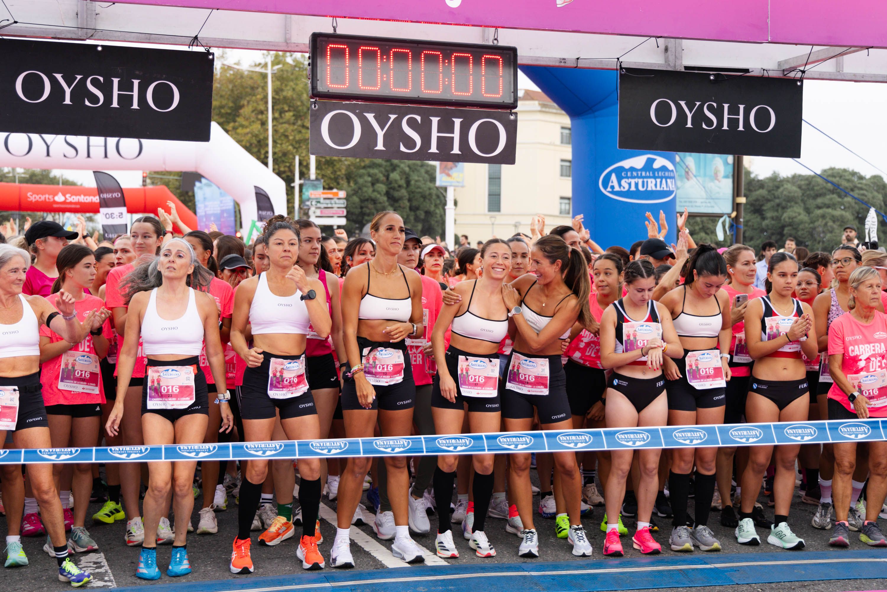 Las mejores fotos de la Carrera de la Mujer Central Lechera Asturiana de A Coruña. 77