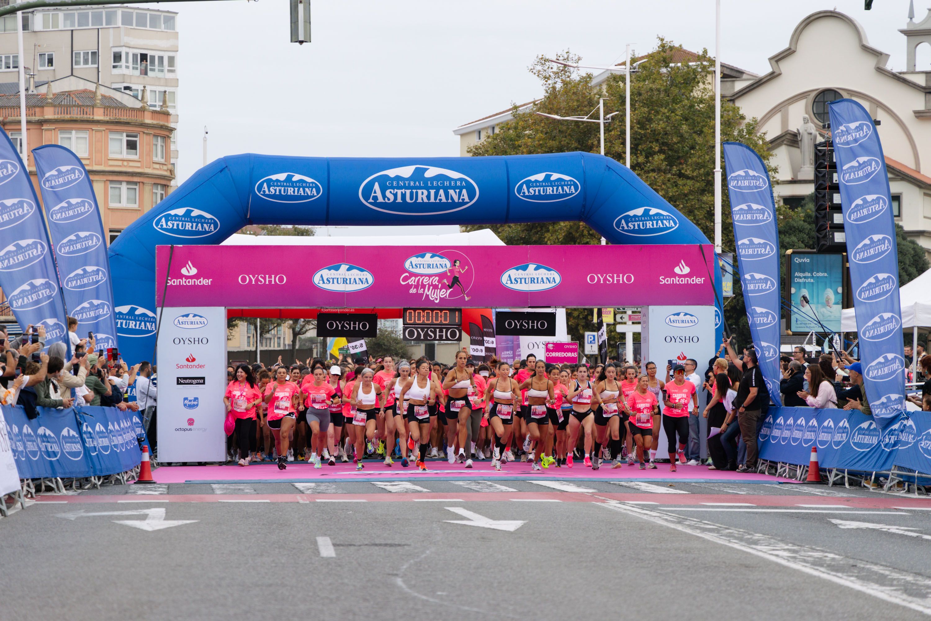 Las mejores fotos de la Carrera de la Mujer Central Lechera Asturiana de A Coruña. 88