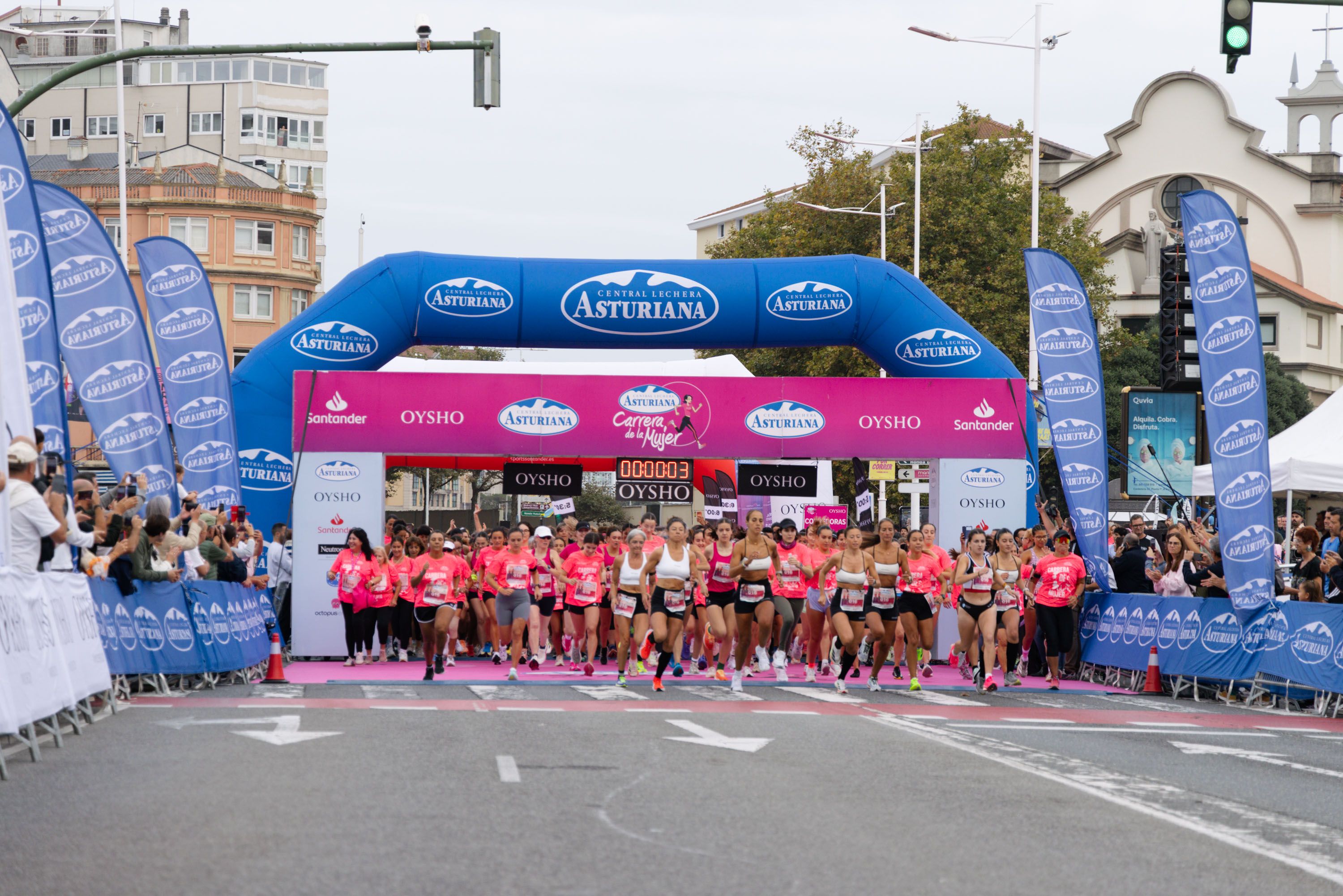 Las mejores fotos de la Carrera de la Mujer Central Lechera Asturiana de A Coruña. 89