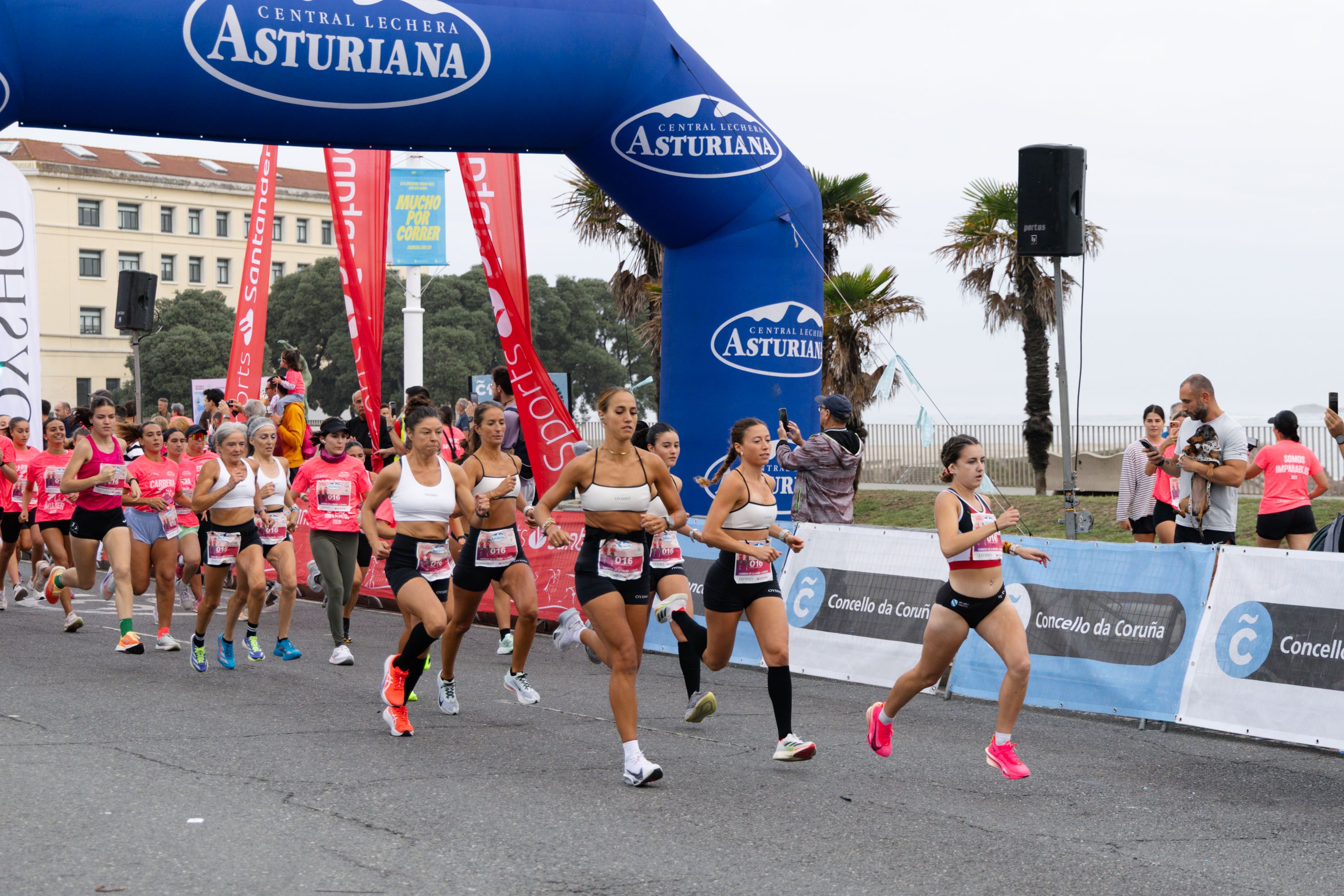 Las mejores fotos de la Carrera de la Mujer Central Lechera Asturiana de A Coruña. 92