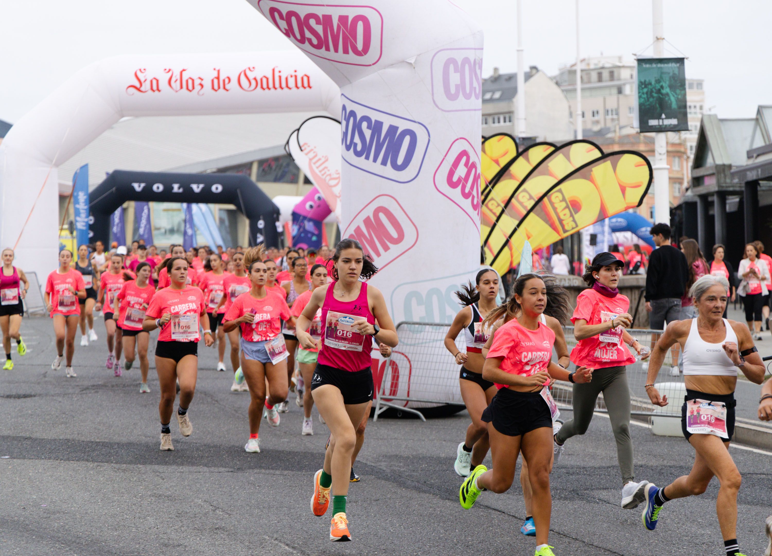 Las mejores fotos de la Carrera de la Mujer Central Lechera Asturiana de A Coruña. 100