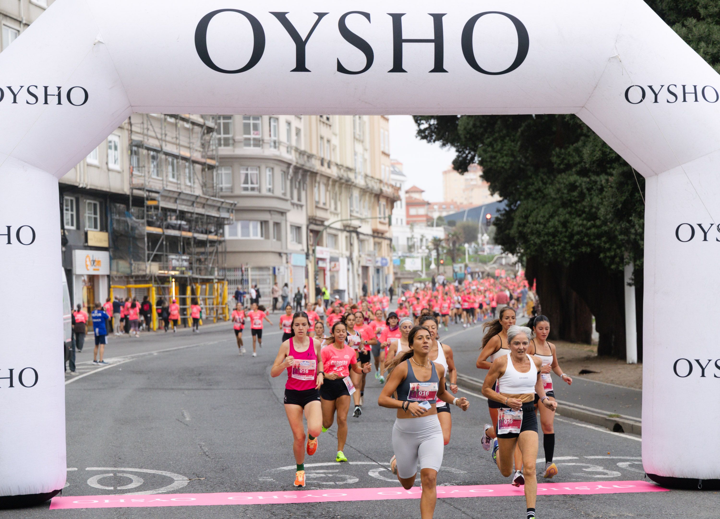 Las mejores fotos de la Carrera de la Mujer Central Lechera Asturiana de A Coruña. 106
