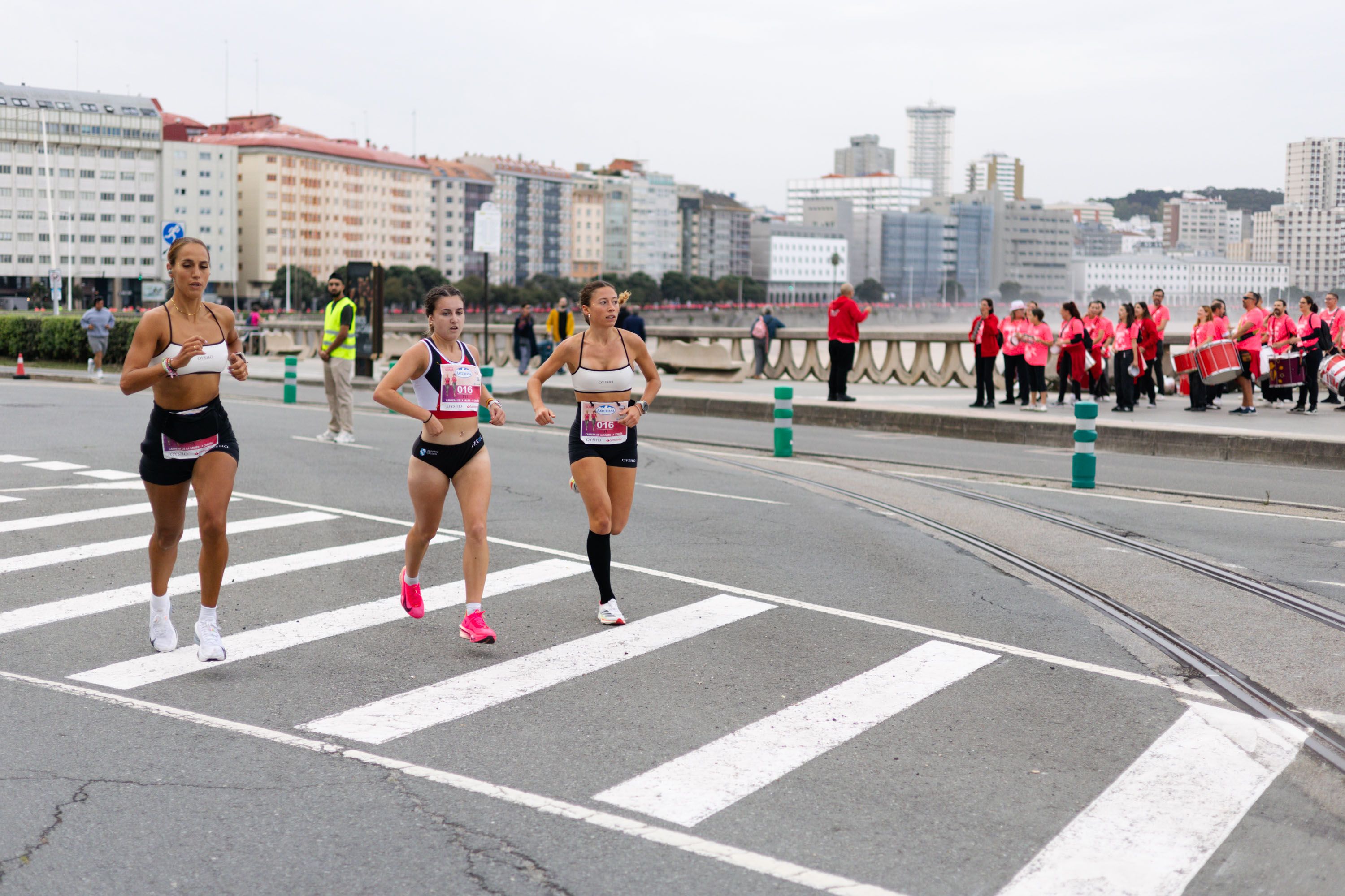 Las mejores fotos de la Carrera de la Mujer Central Lechera Asturiana de A Coruña. 118