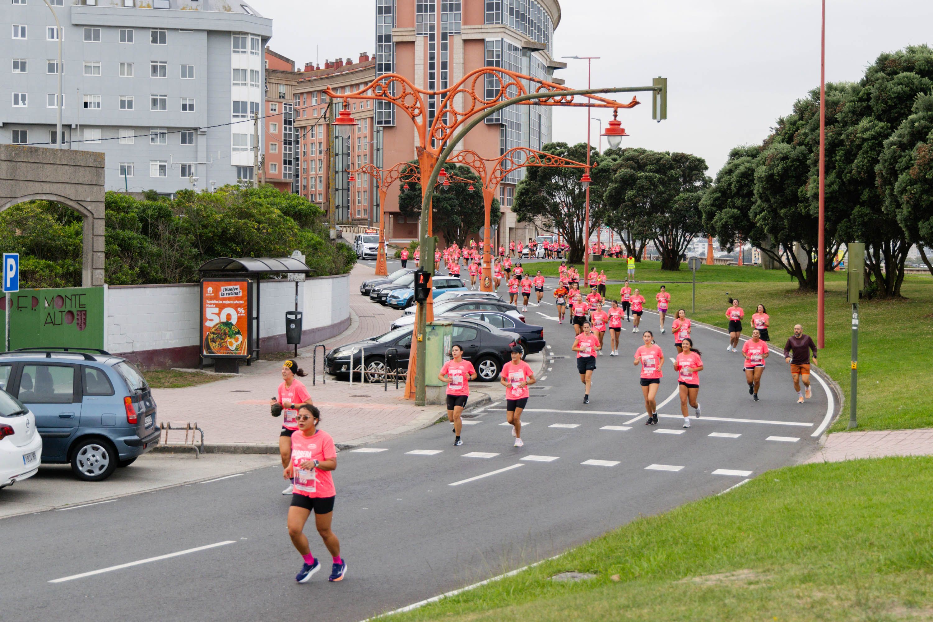 Las mejores fotos de la Carrera de la Mujer Central Lechera Asturiana de A Coruña. 151