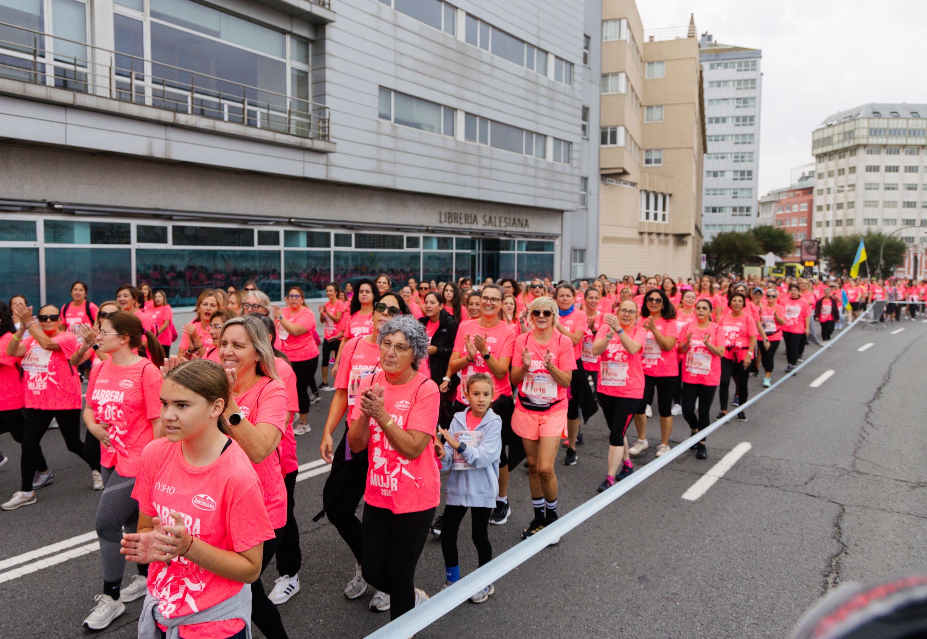 Las mejores fotos de la Carrera de la Mujer Central Lechera Asturiana de A Coruña. 183
