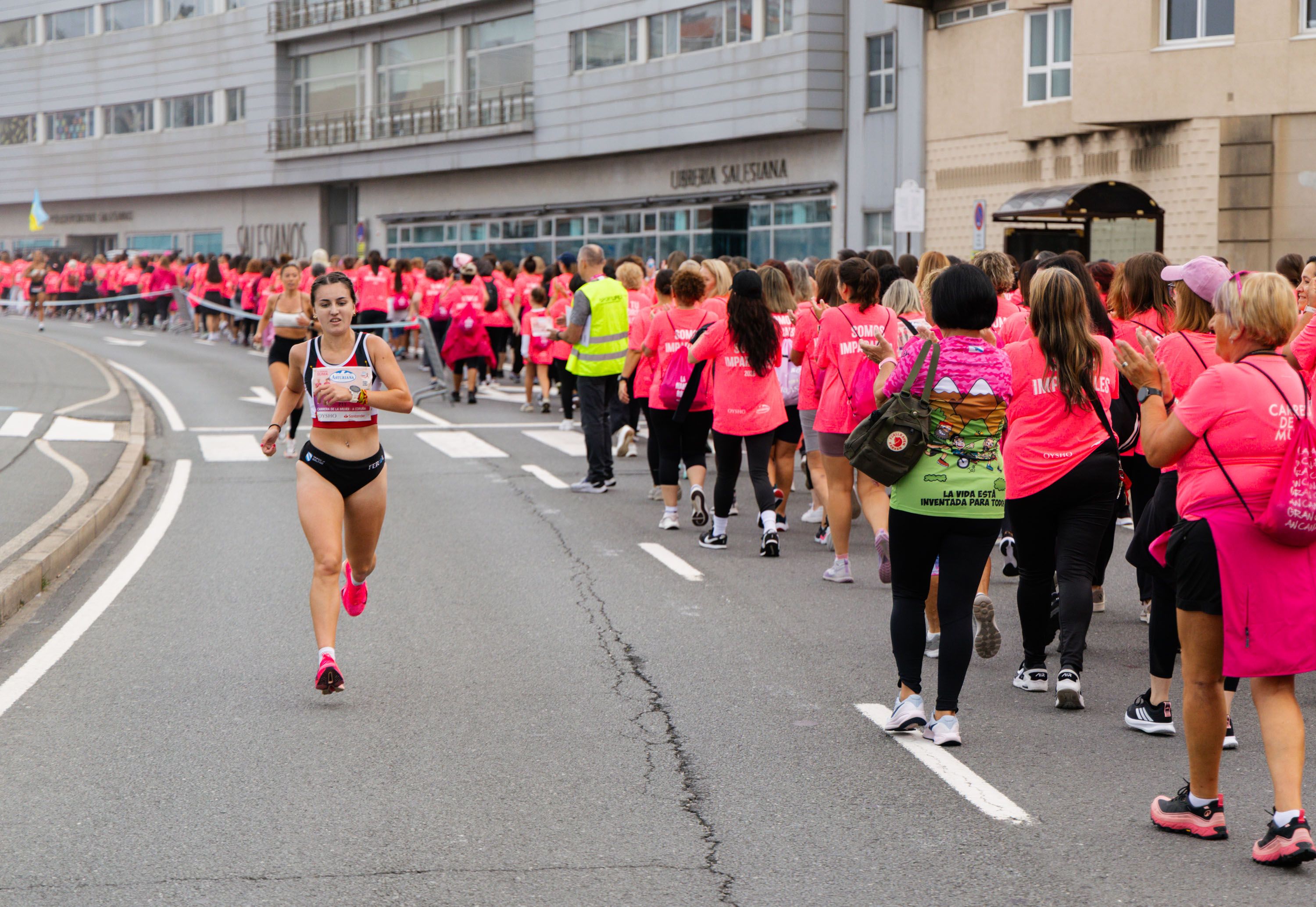 Las mejores fotos de la Carrera de la Mujer Central Lechera Asturiana de A Coruña. 186