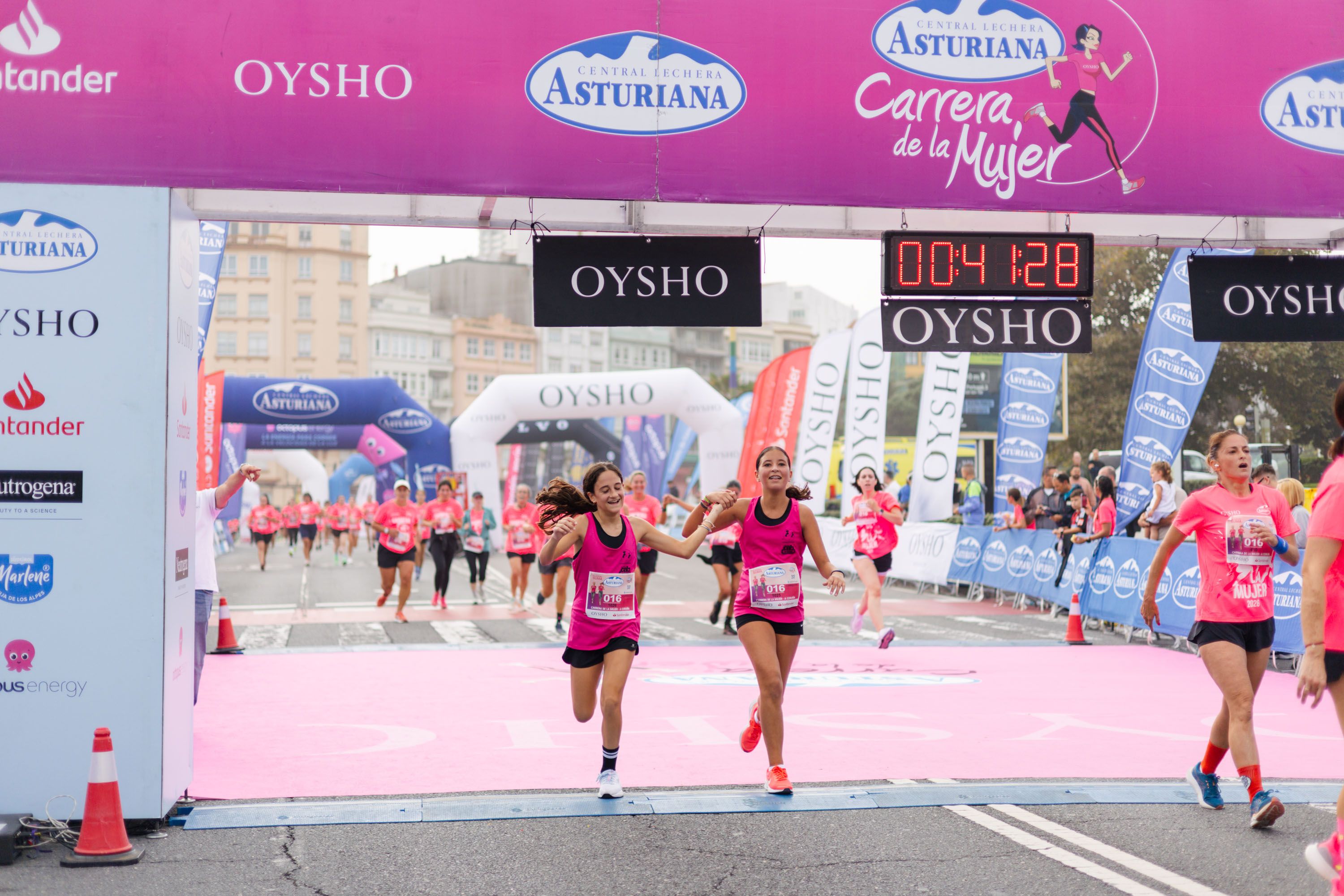 Las mejores fotos de la Carrera de la Mujer Central Lechera Asturiana de A Coruña. 282
