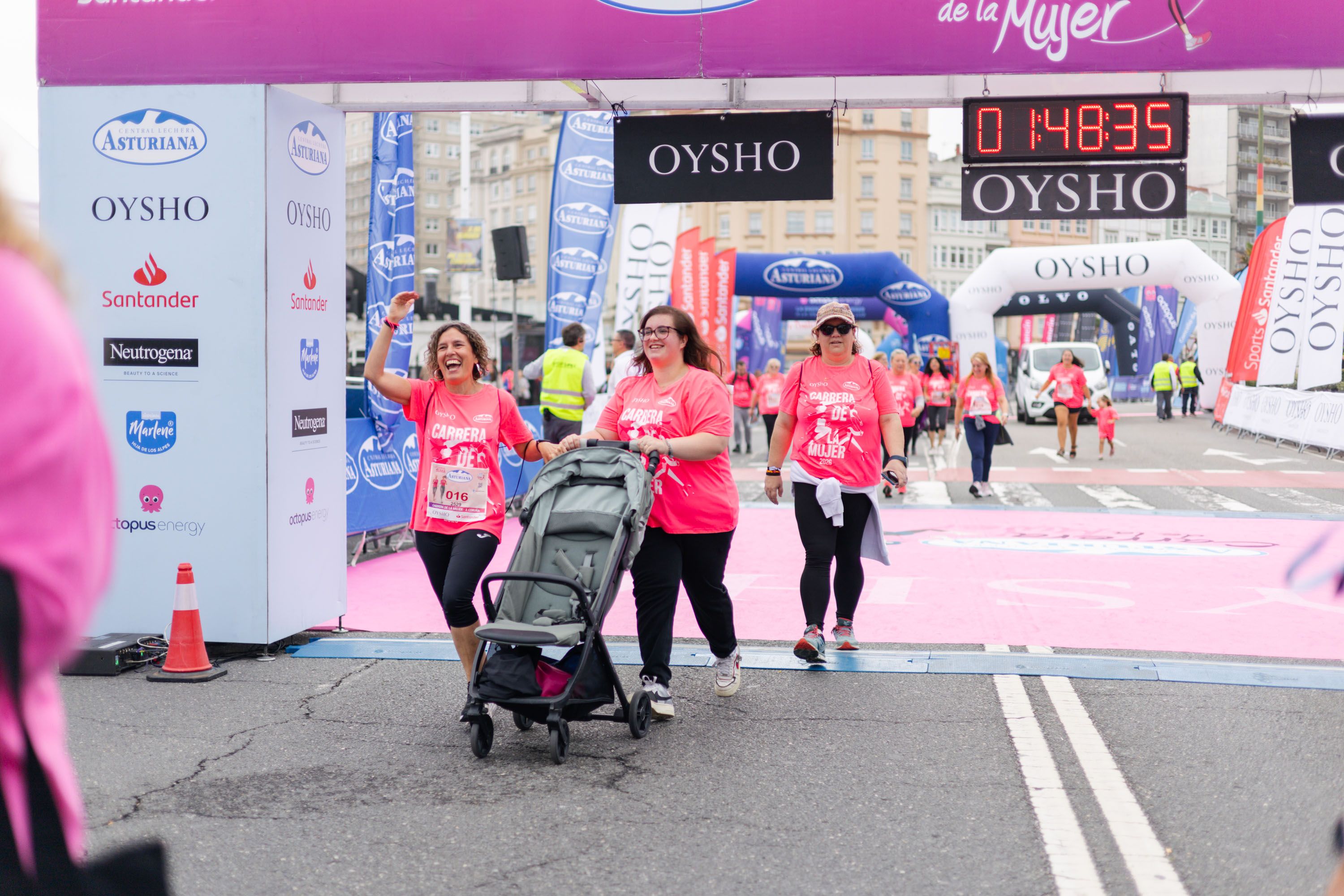 Las mejores fotos de la Carrera de la Mujer Central Lechera Asturiana de A Coruña. 304