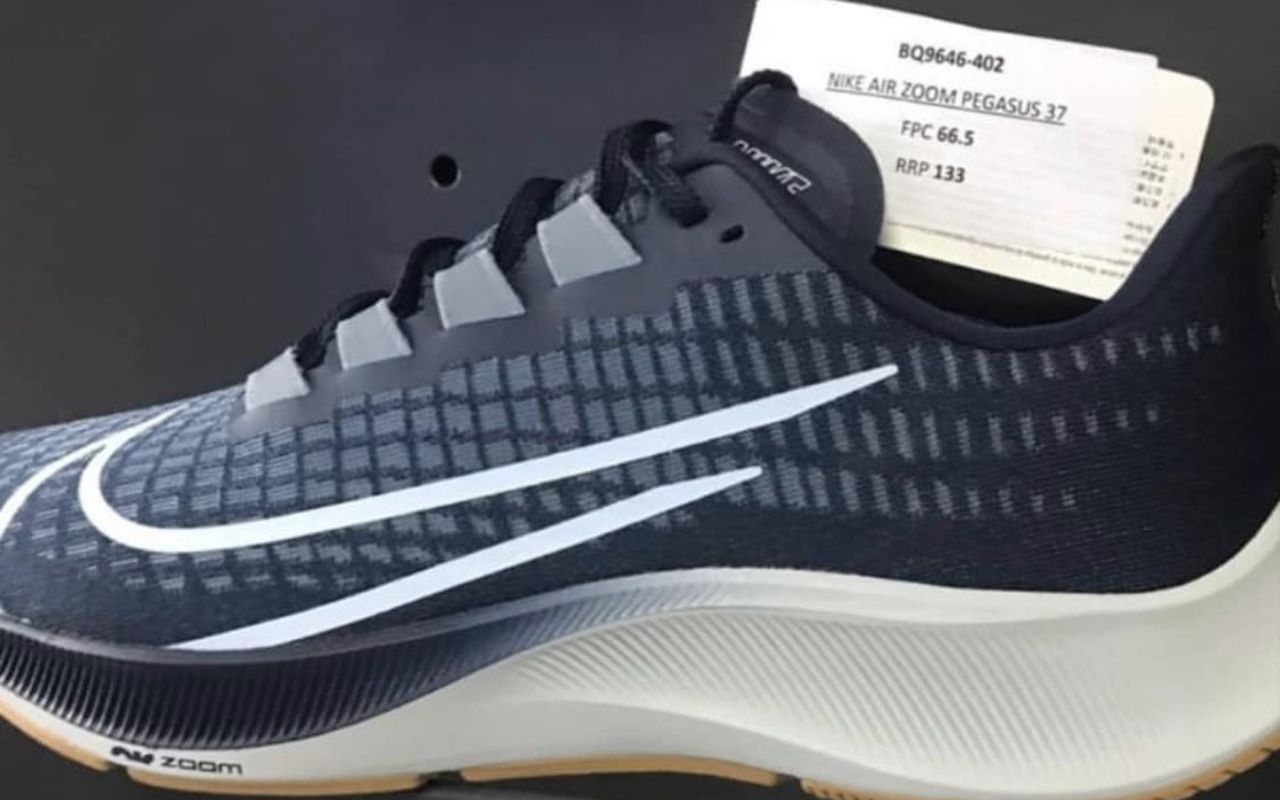 Foto de muestrario de alguna oficina de Nike