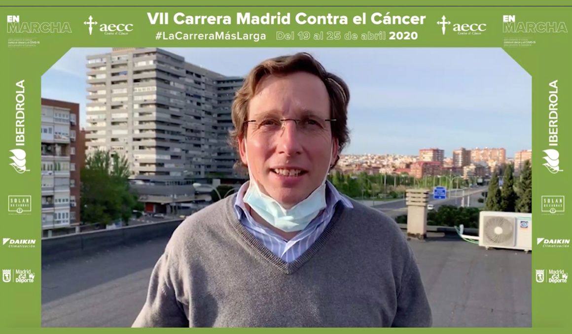 Martínez Almeida fue una de las personalidades que se sumó a la carrera.